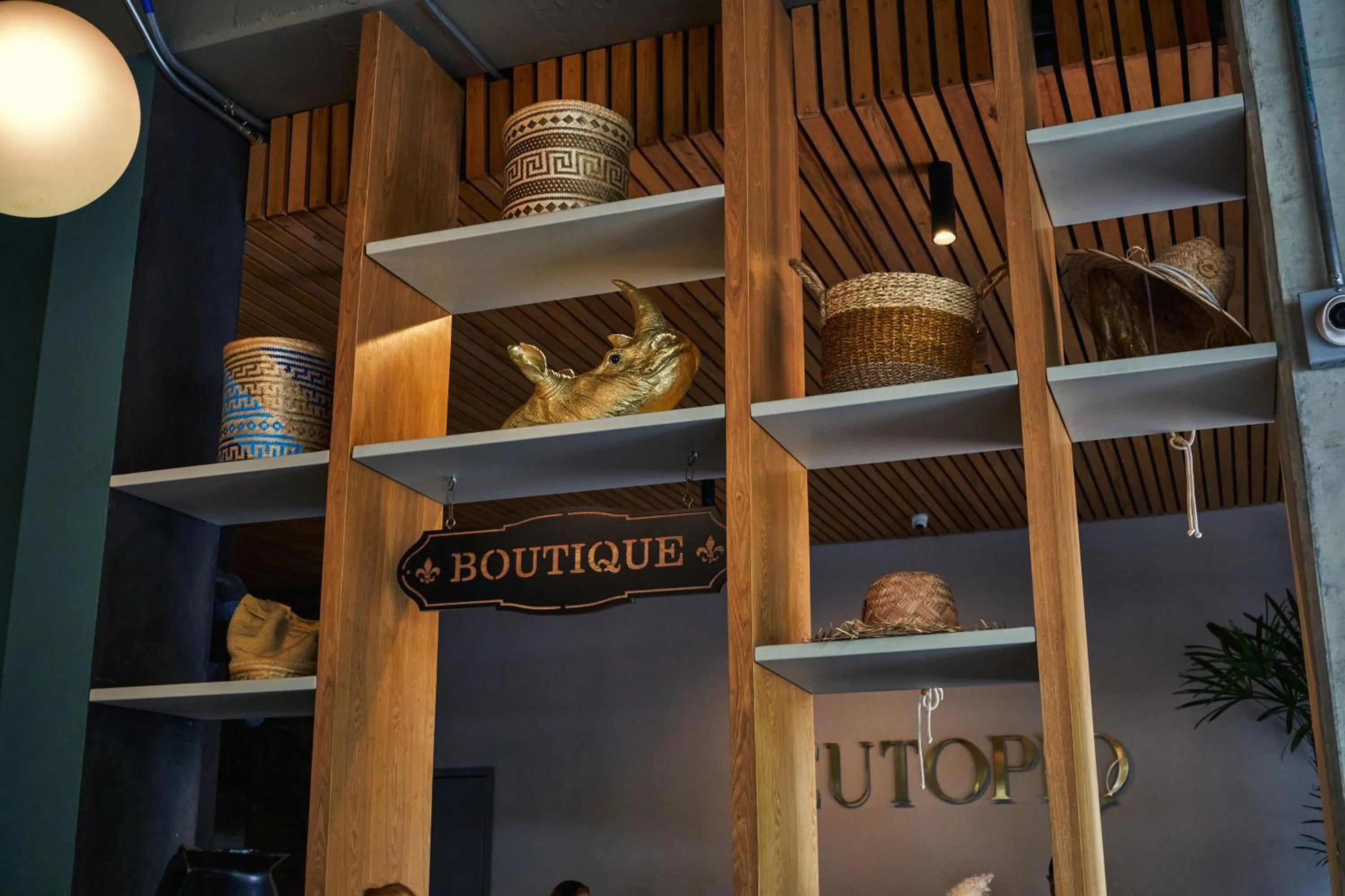 On-site shops in Eutopiq Hotel