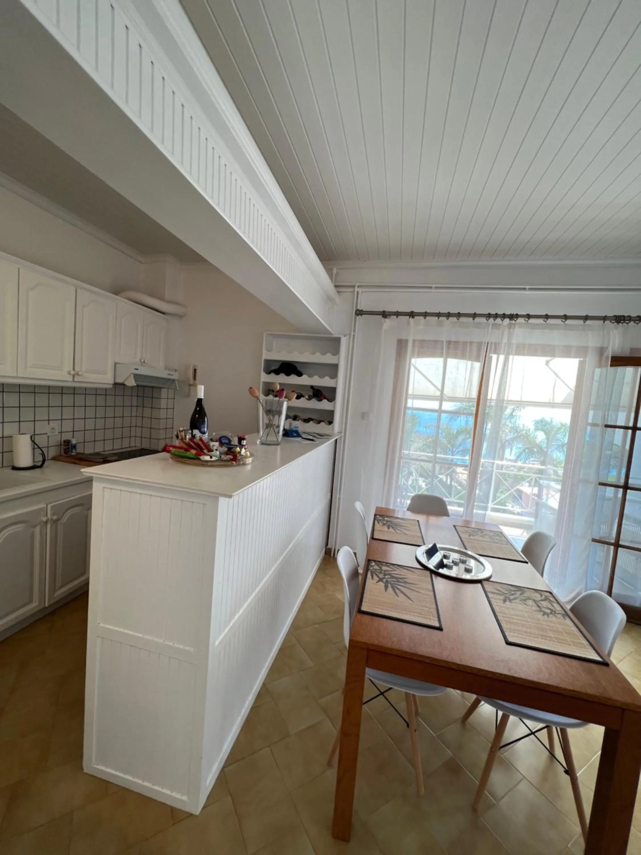 Kitchen or kitchenette in Stavento Apartments