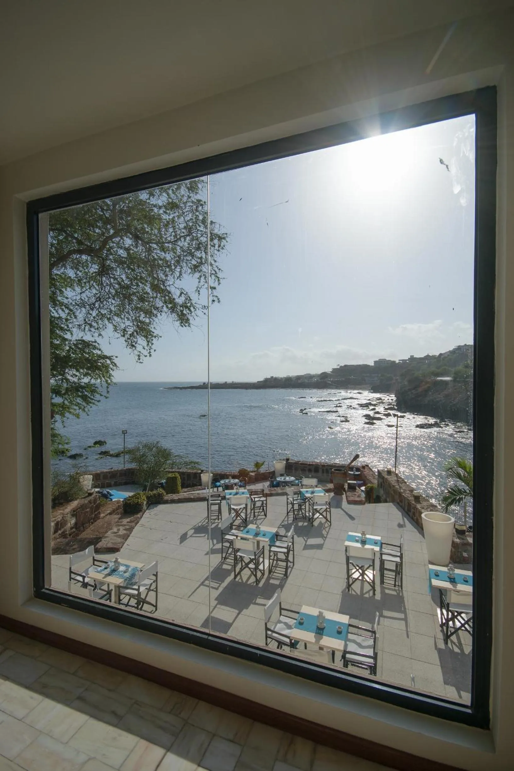 Lounge or bar in Oasis Praiamar