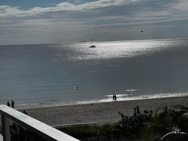 Beach in Ocean Manor Tiki Sunset Retreat