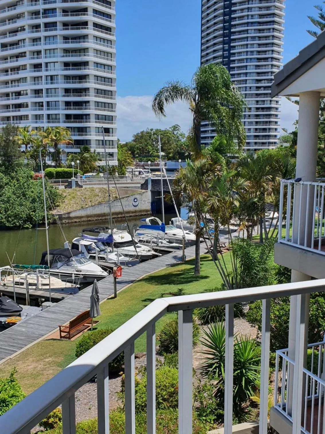 Balcony/Terrace in Bayview Bay Apartments and Marina