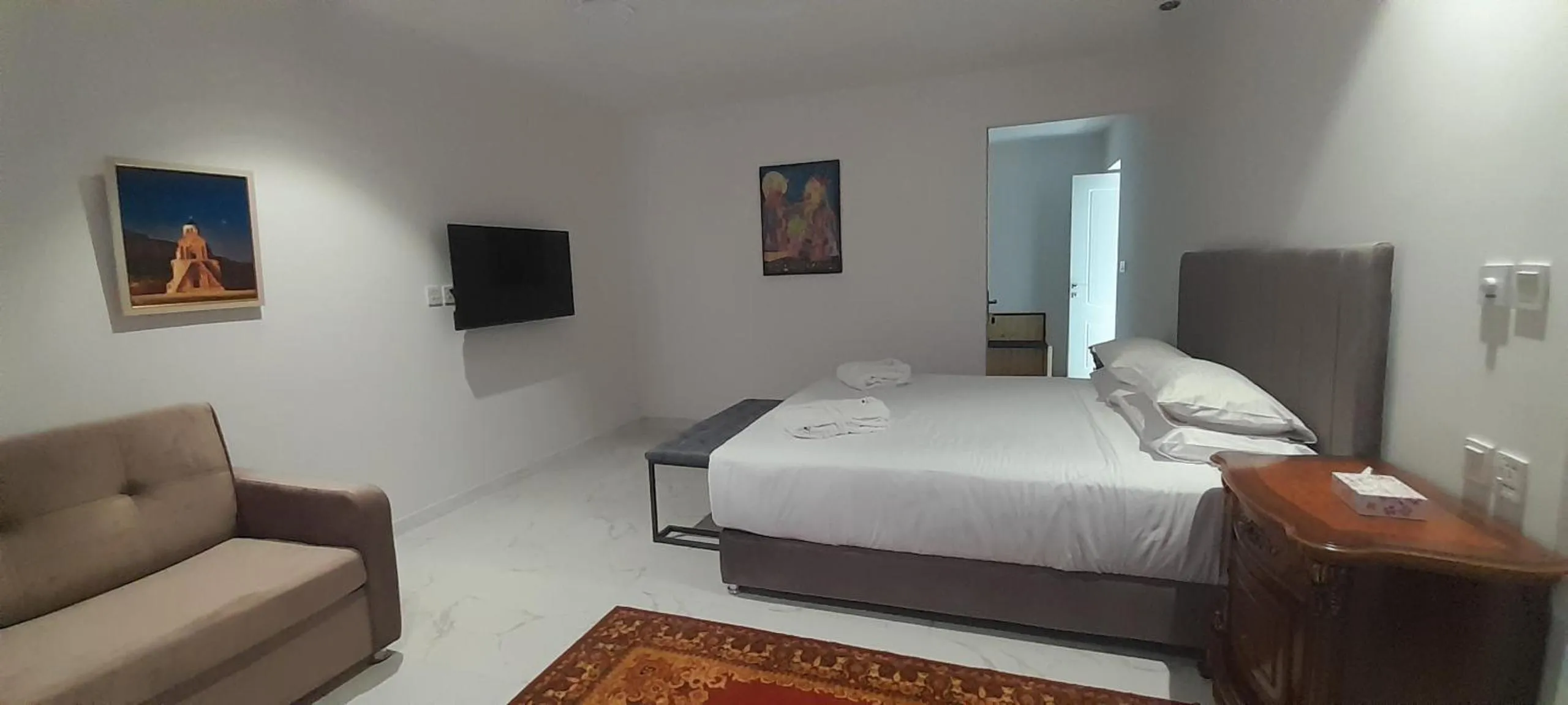 Bedroom, Bed in Areni Lodge