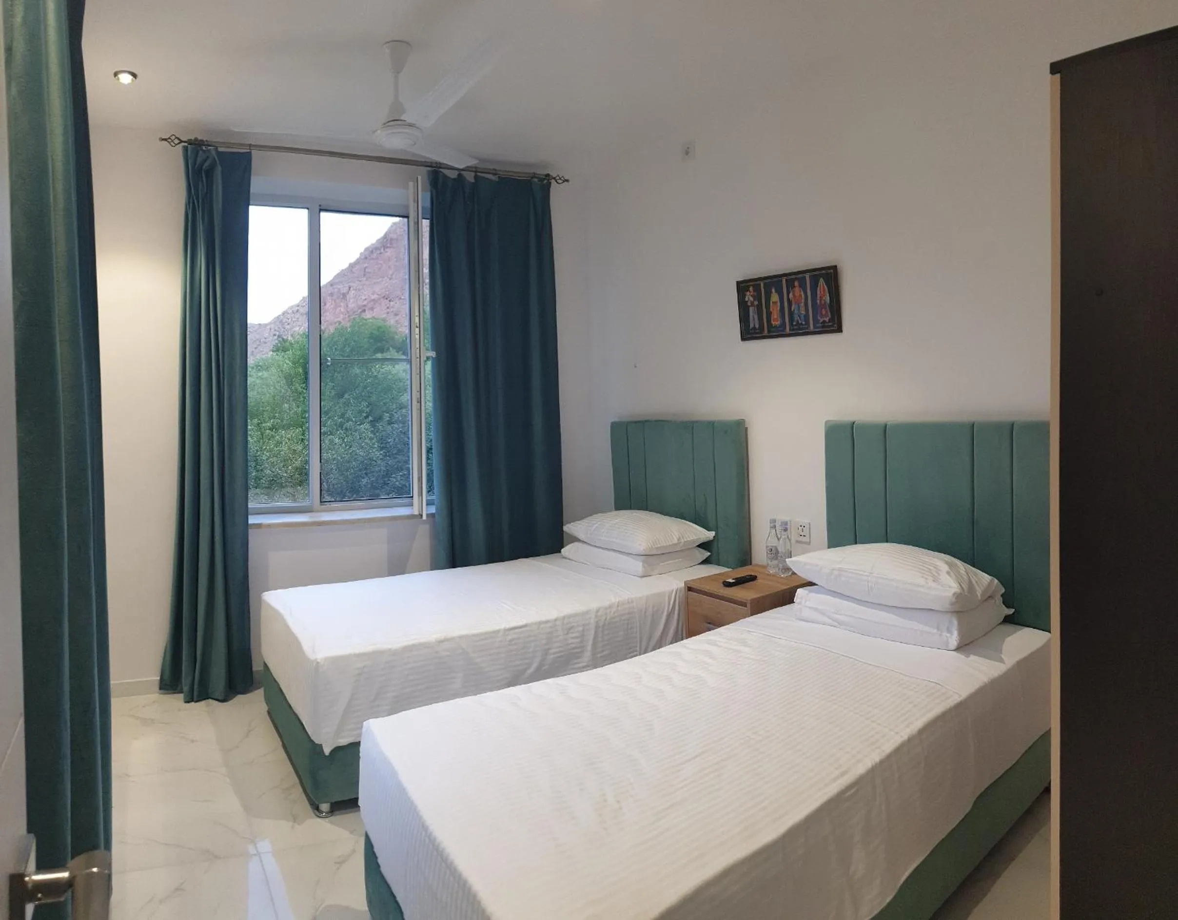 Bedroom, Bed in Areni Lodge