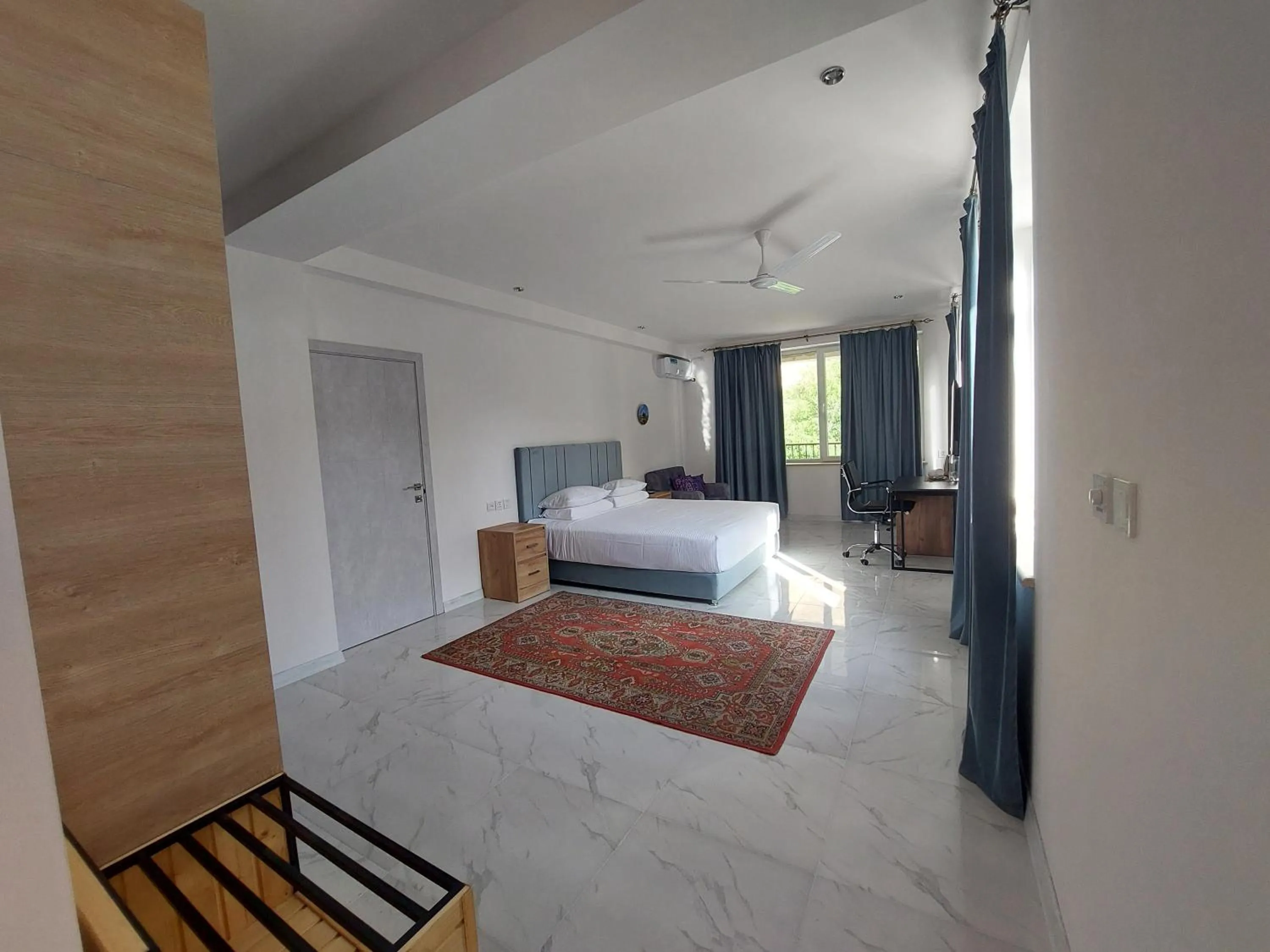 Bedroom, Bed in Areni Lodge