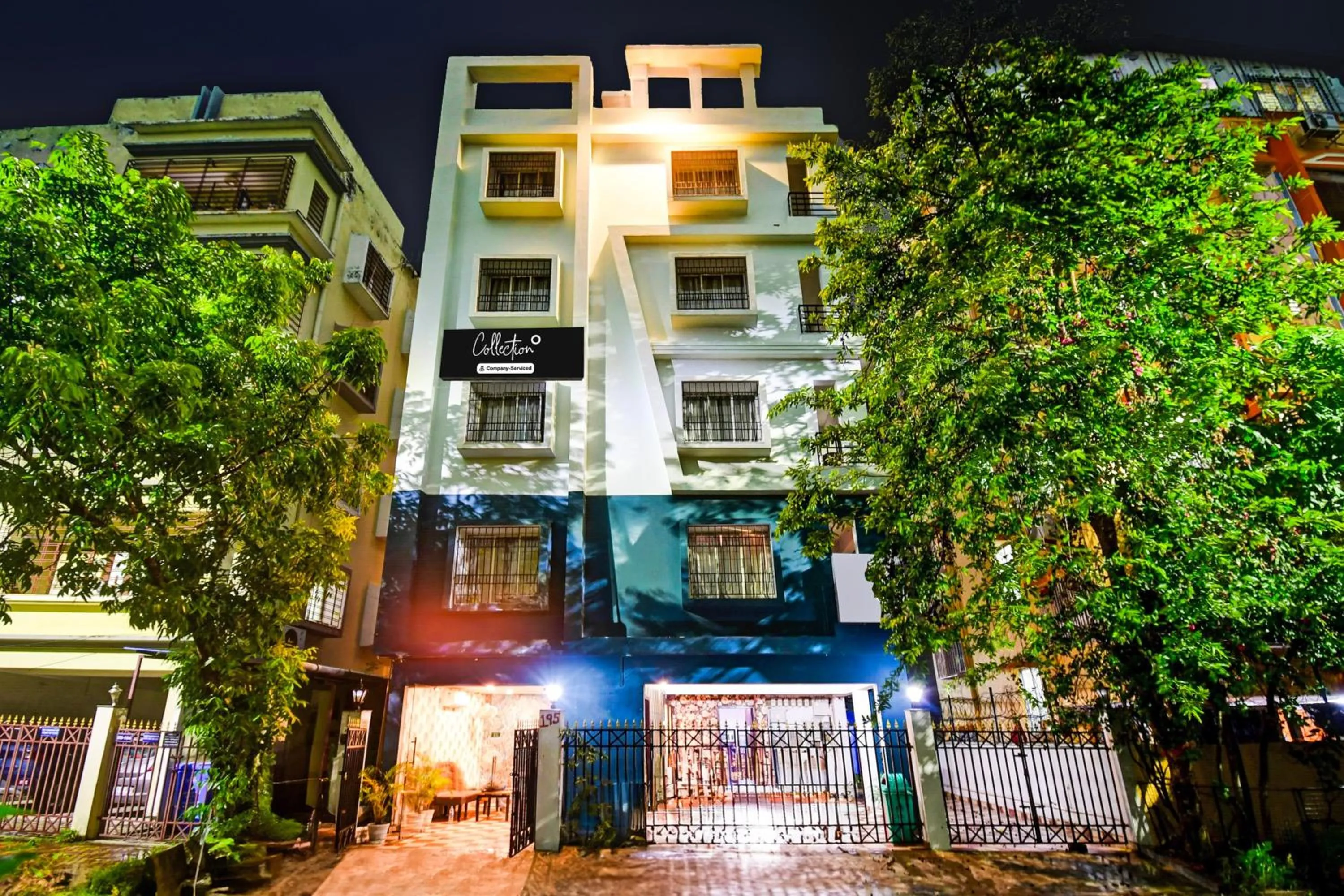 Facade/entrance in Super Collection O Bisarjan Ghat Formerly Eden Rocks