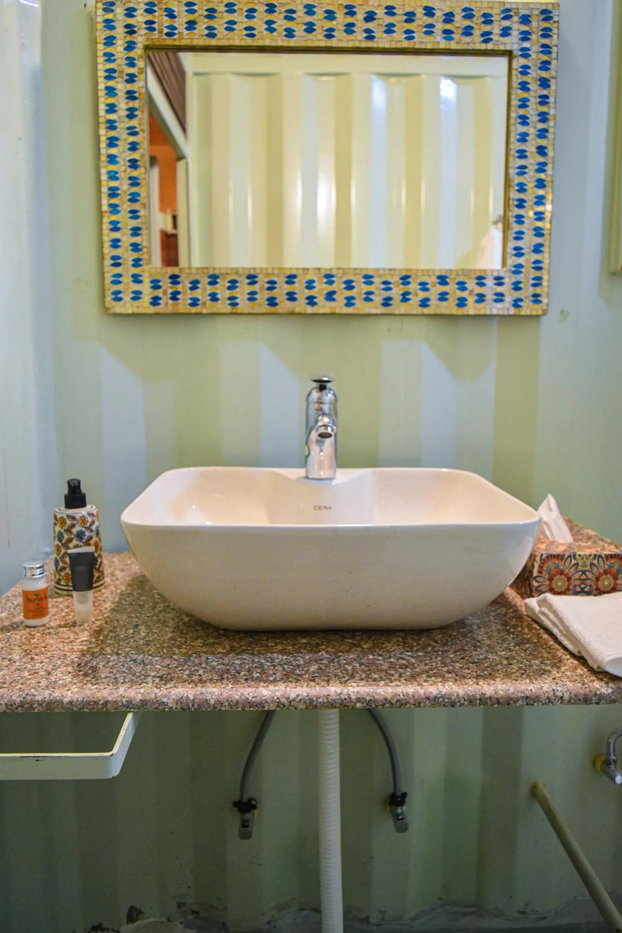 Bathroom in Tree of Life Ecotainers Agra