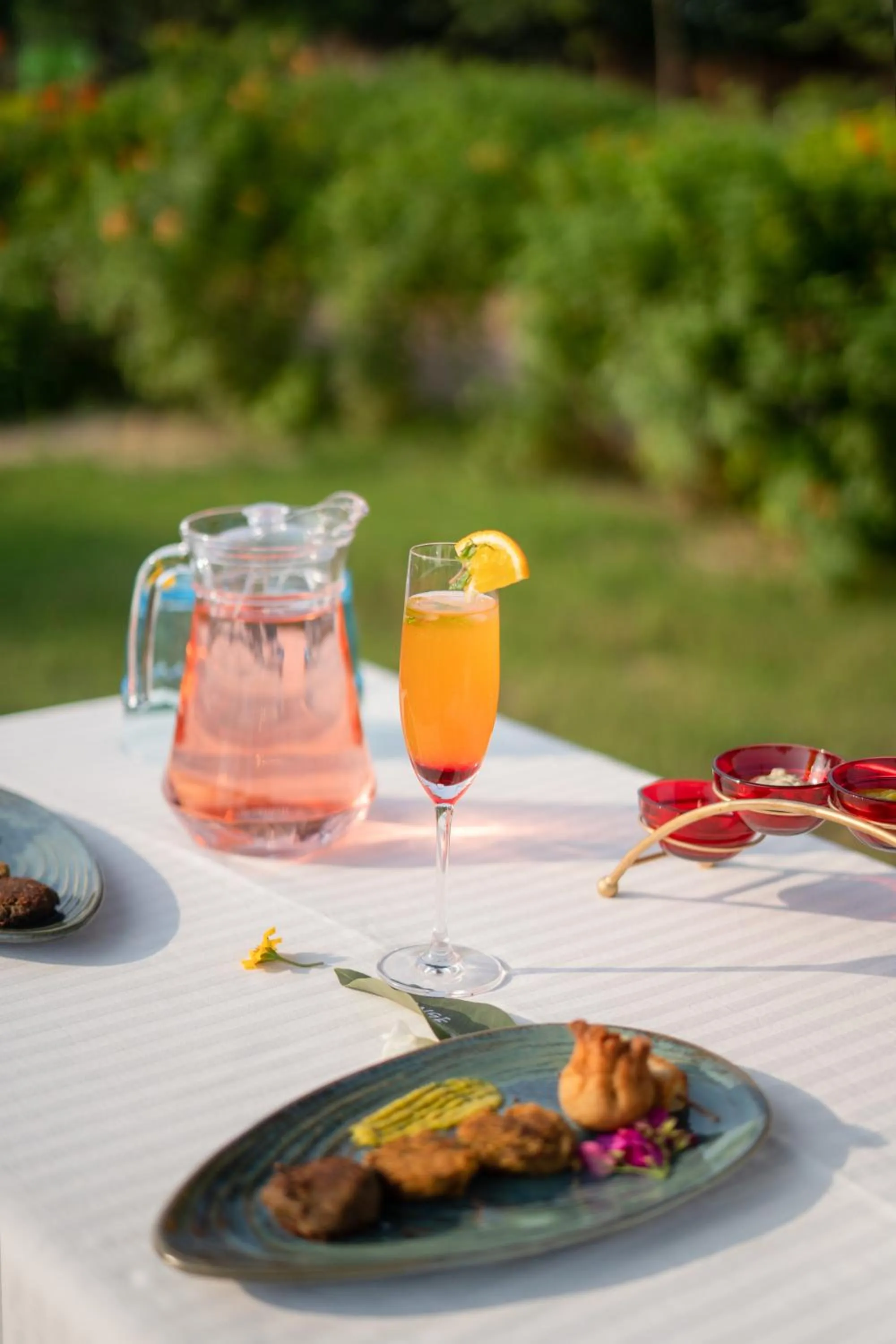 Restaurant/places to eat in Tree of Life Ecotainers Agra