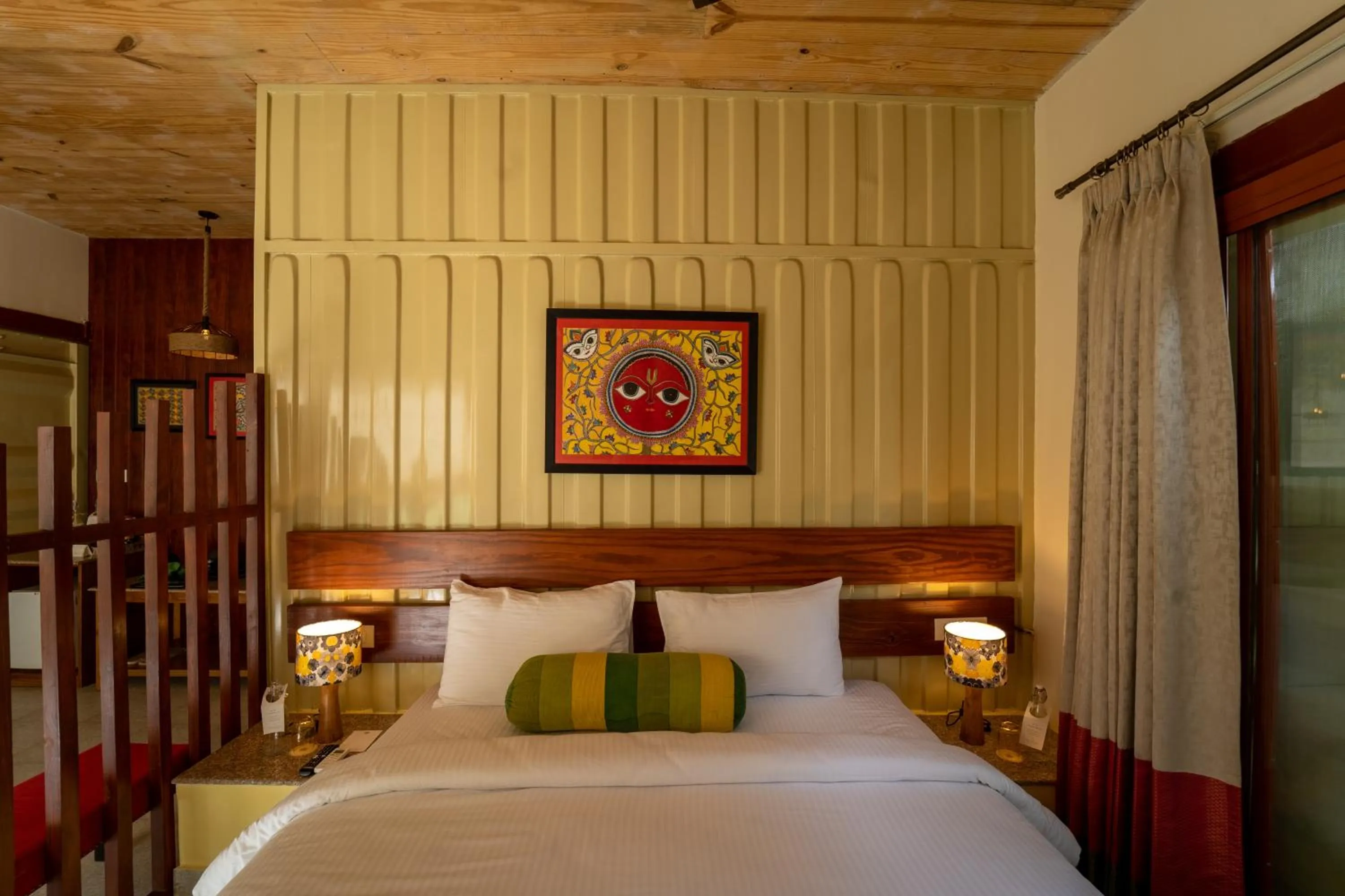 Bed in Tree of Life Ecotainers Agra