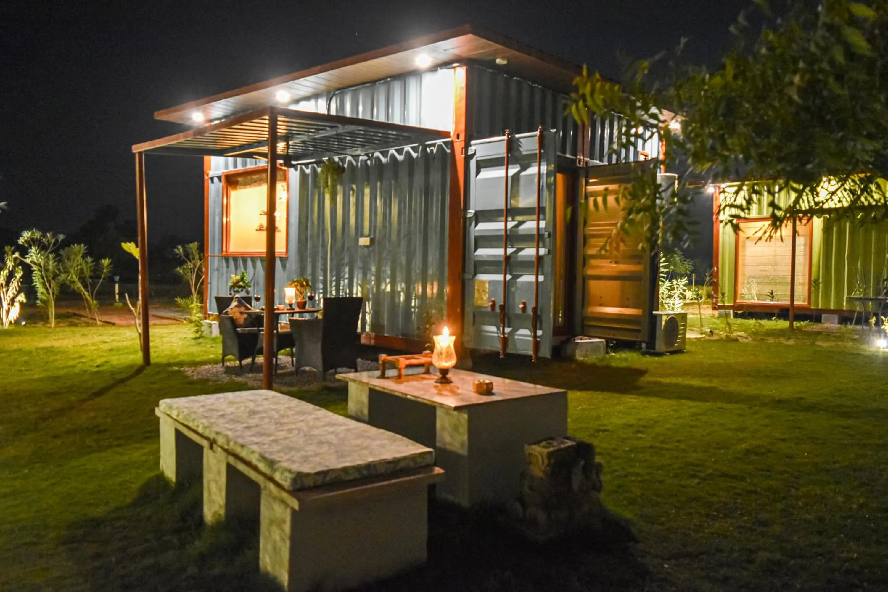 Garden in Tree of Life Ecotainers Agra