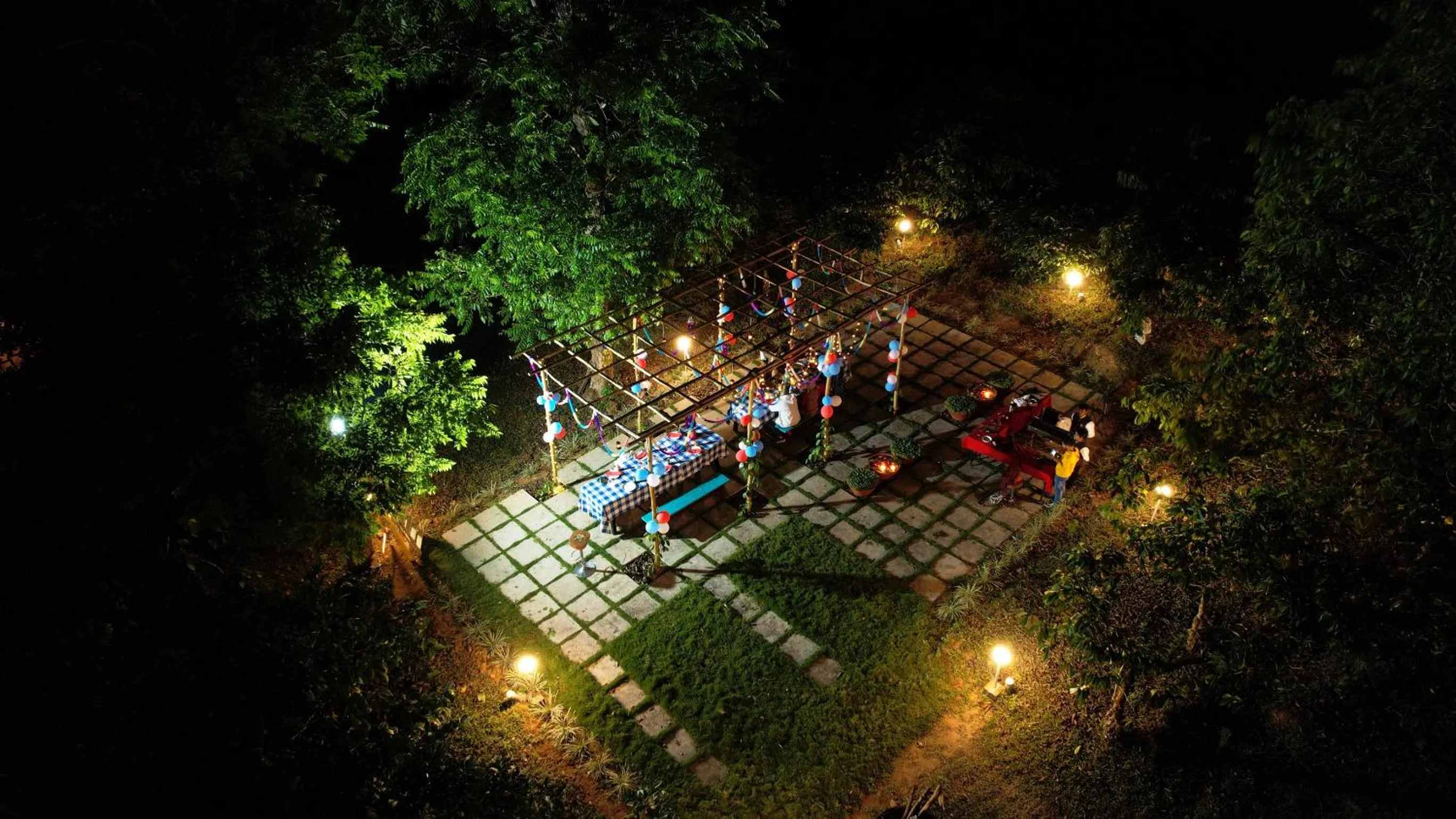 Restaurant/places to eat in Magnolia Estates & Resorts