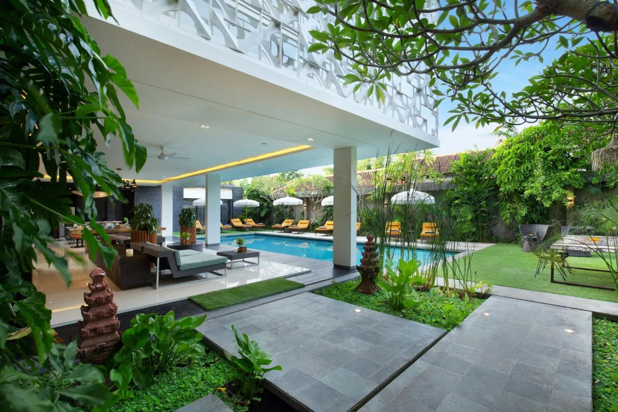 Swimming pool in Monolocale Resort & Spa Seminyak by Ini Vie Hospitality