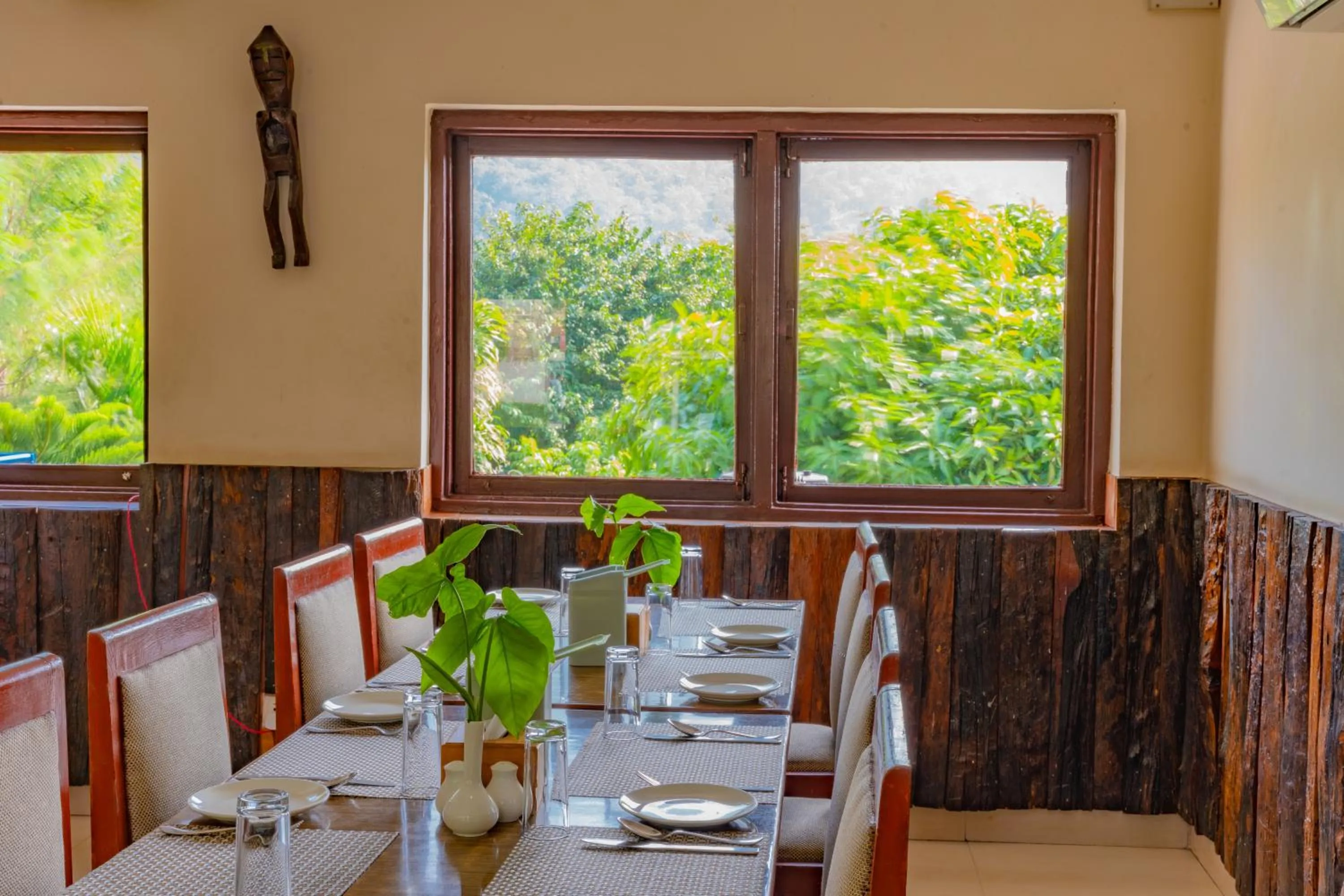 Siddhartha Resort, Chisapani