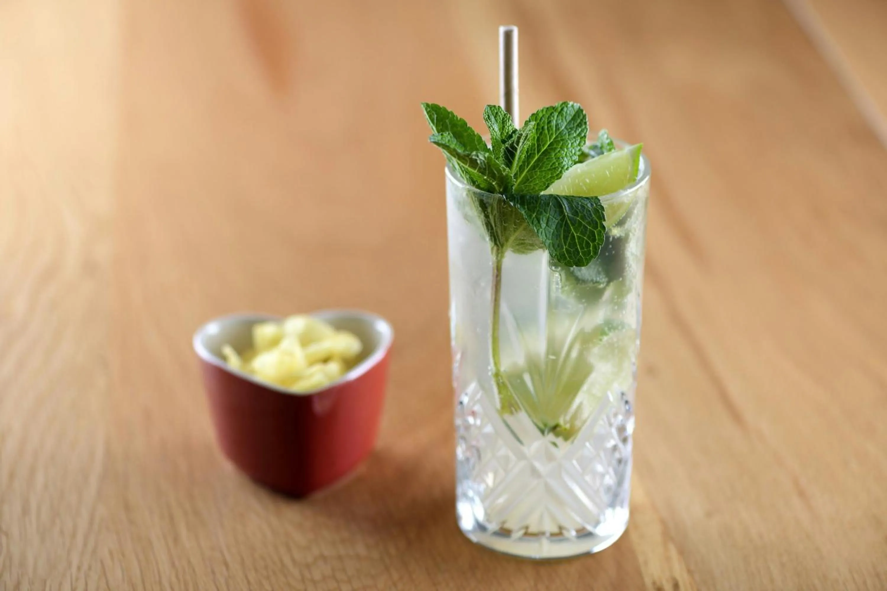 Lounge or bar in AC Hotel by Marriott Saint-Julien-en-Genevois