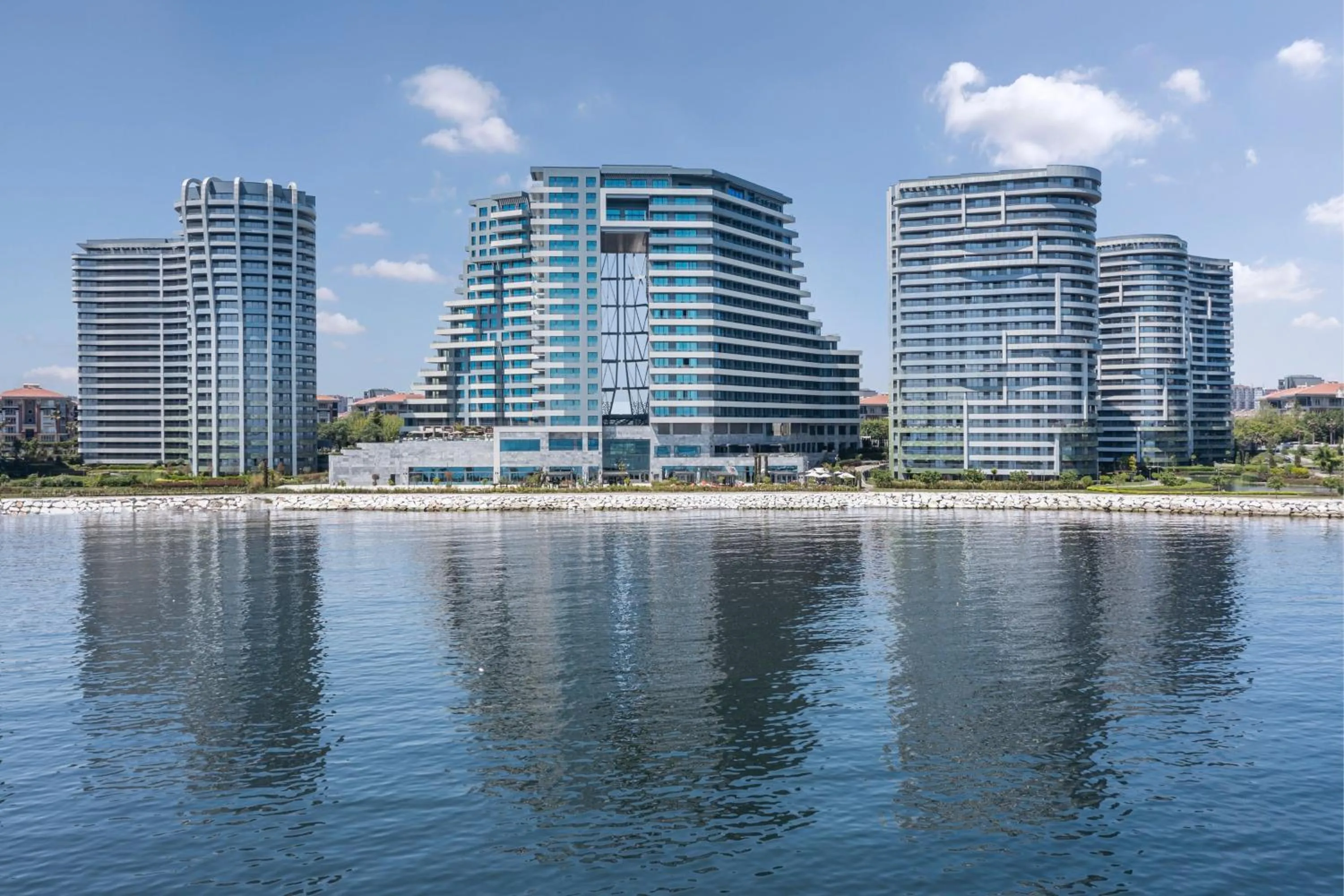 Property building in JW Marriott Hotel Istanbul Marmara Sea