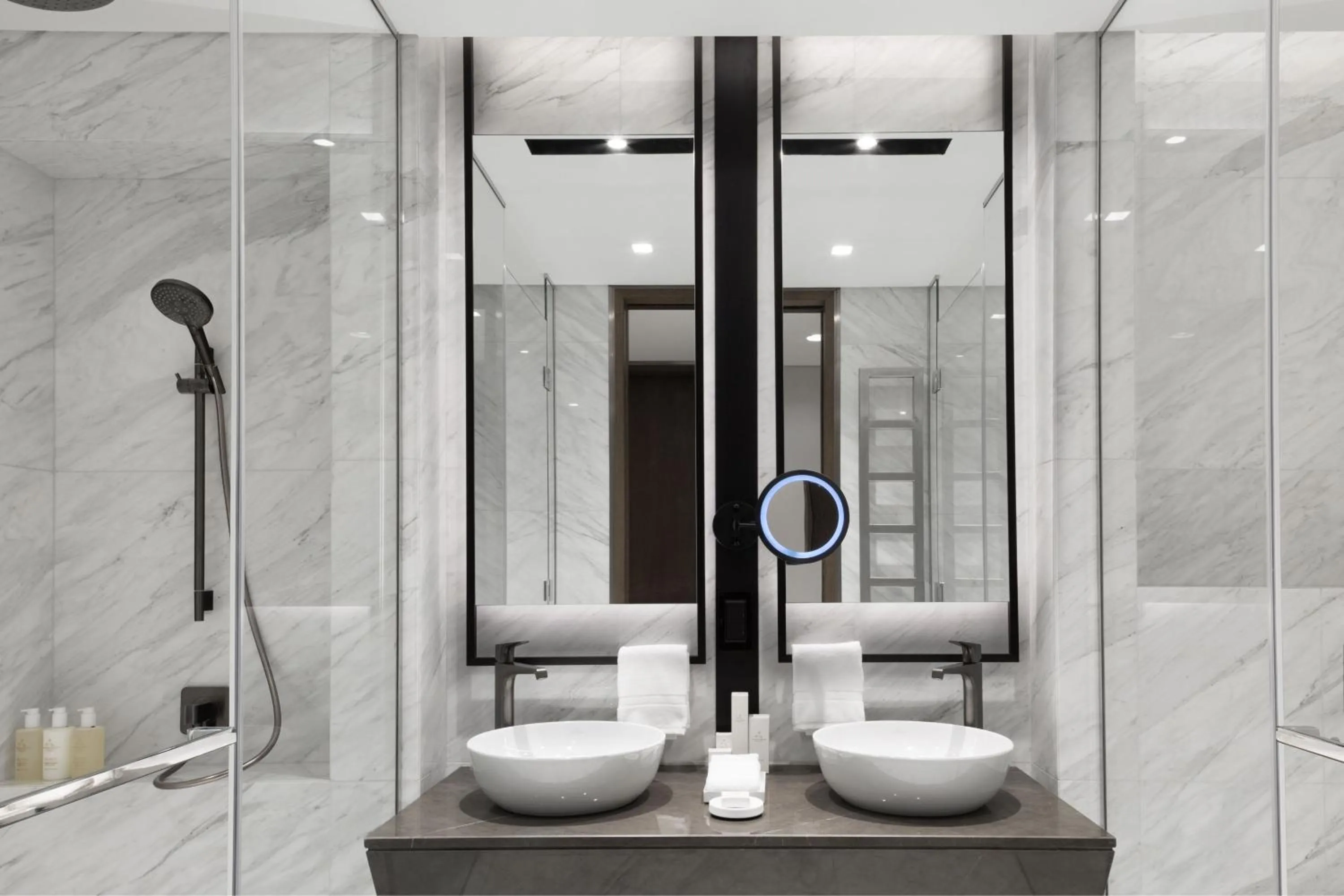 Bathroom in JW Marriott Hotel Istanbul Marmara Sea