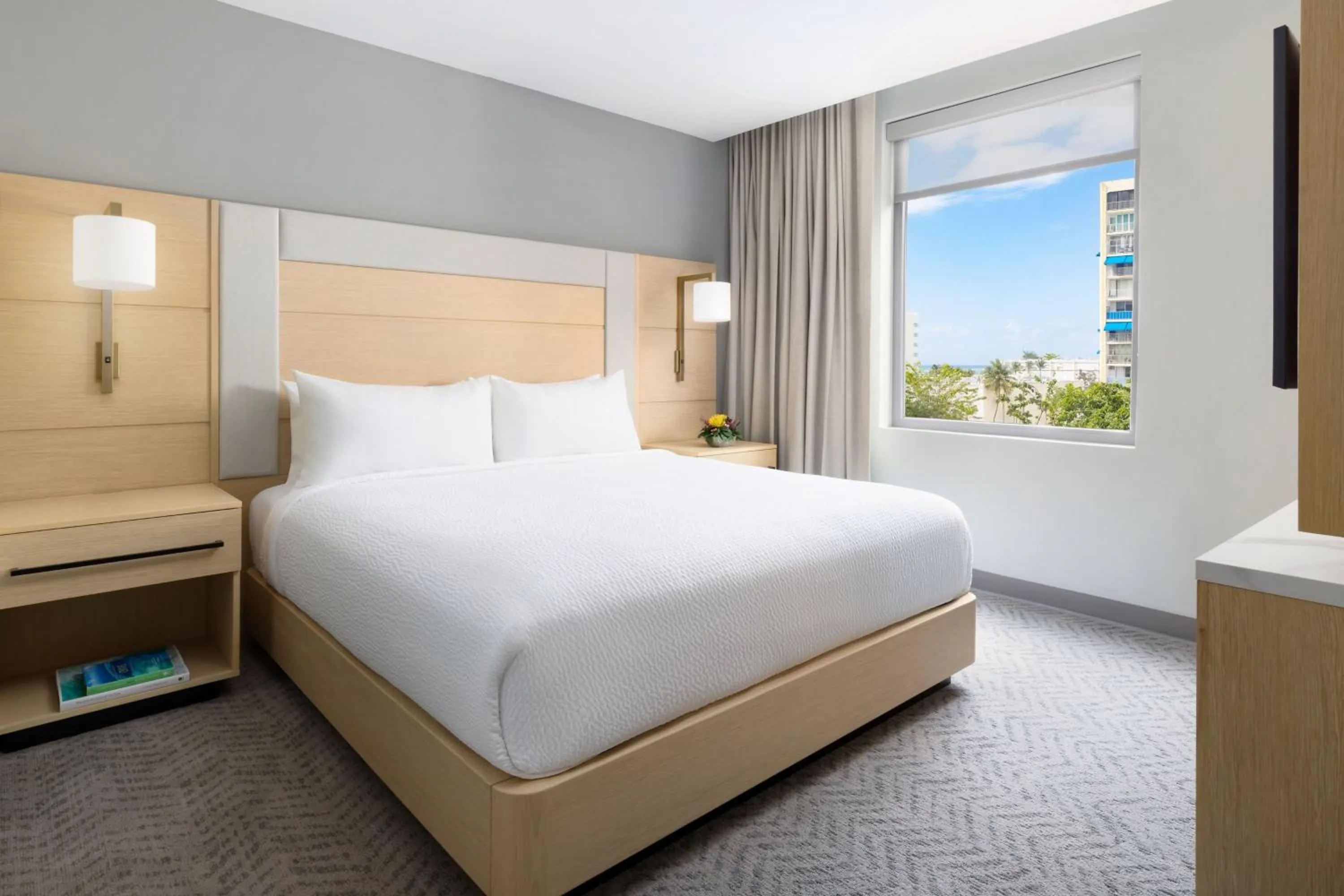 Bedroom, Bed in Residence Inn by Marriott San Juan Isla Verde
