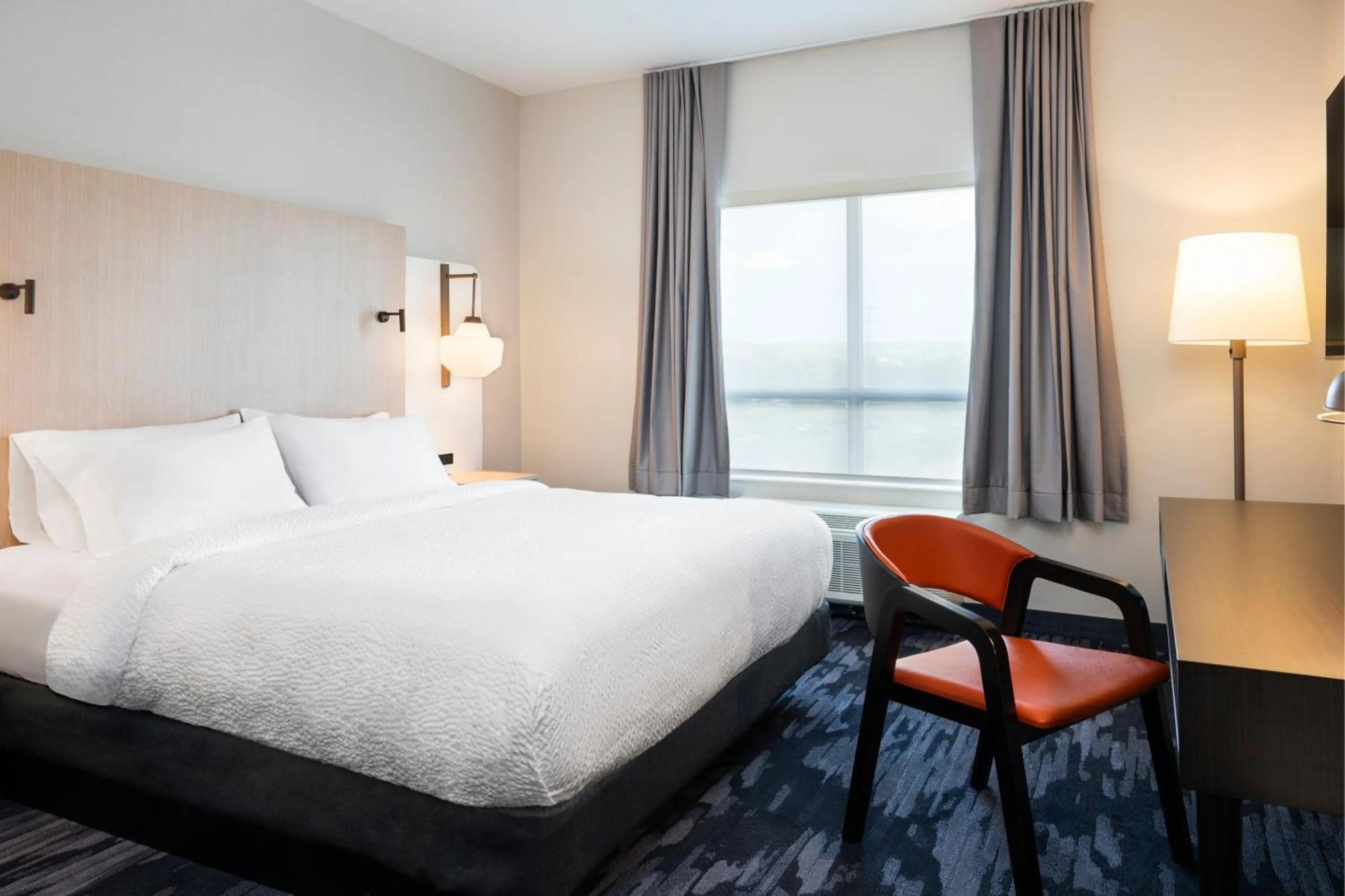 Photo of the whole room, Bed in Fairfield by Marriott Inn & Suites North Bay