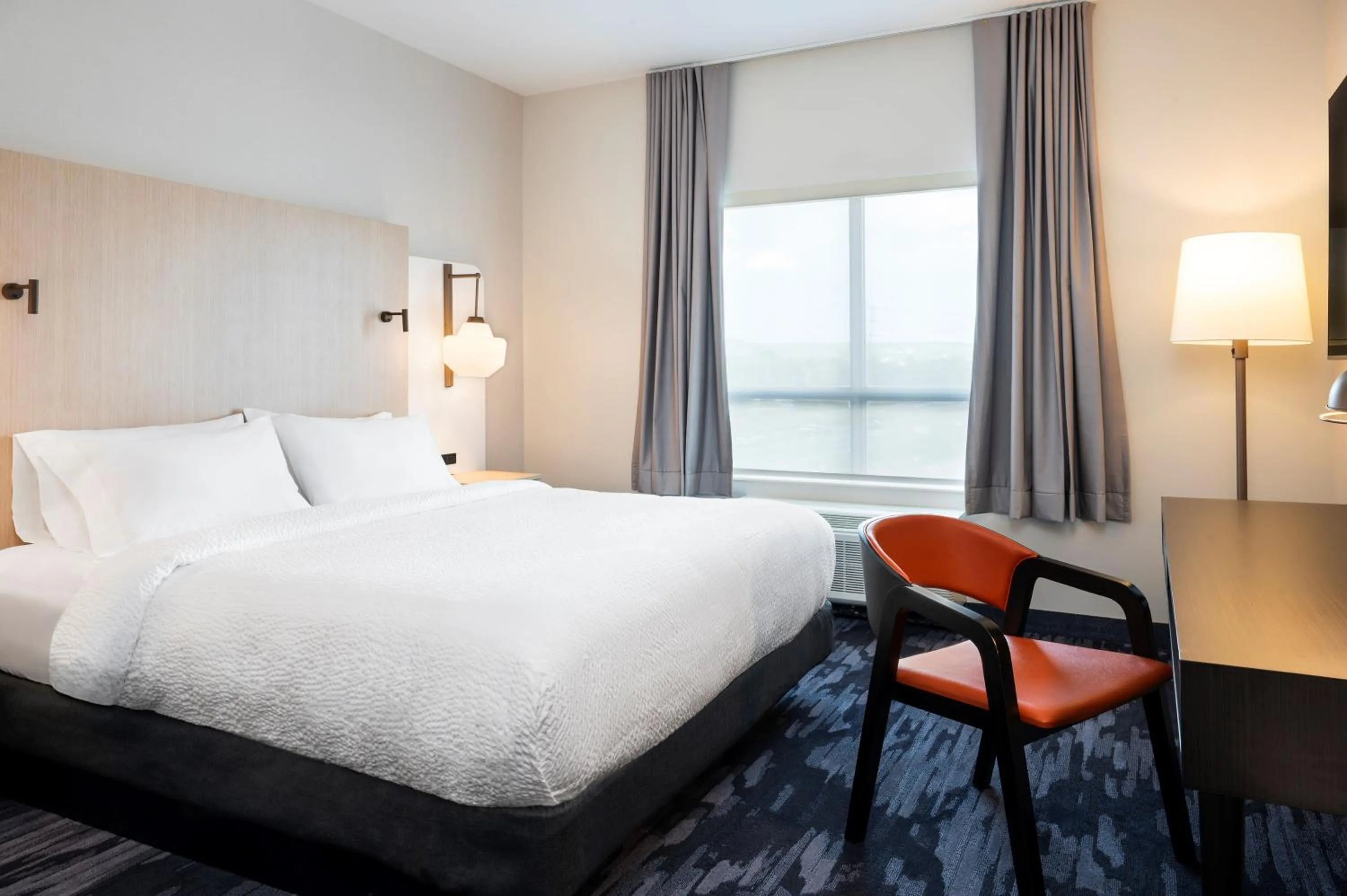 Bedroom, Bed in Fairfield by Marriott Inn & Suites North Bay