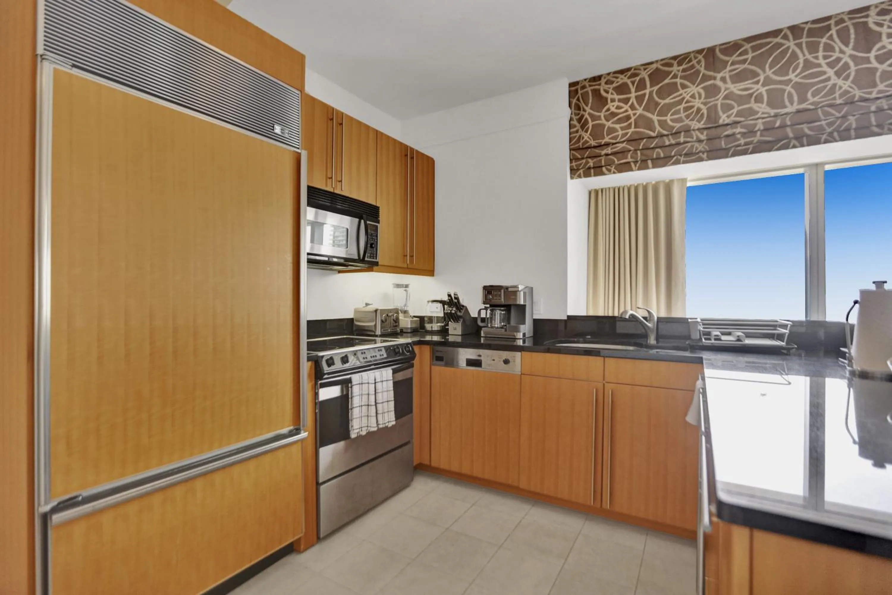 kitchen in 2 Bedroom OR King Studio Suites Four Seasons Hotel Miami Free Wi-Fi & Free Parking
