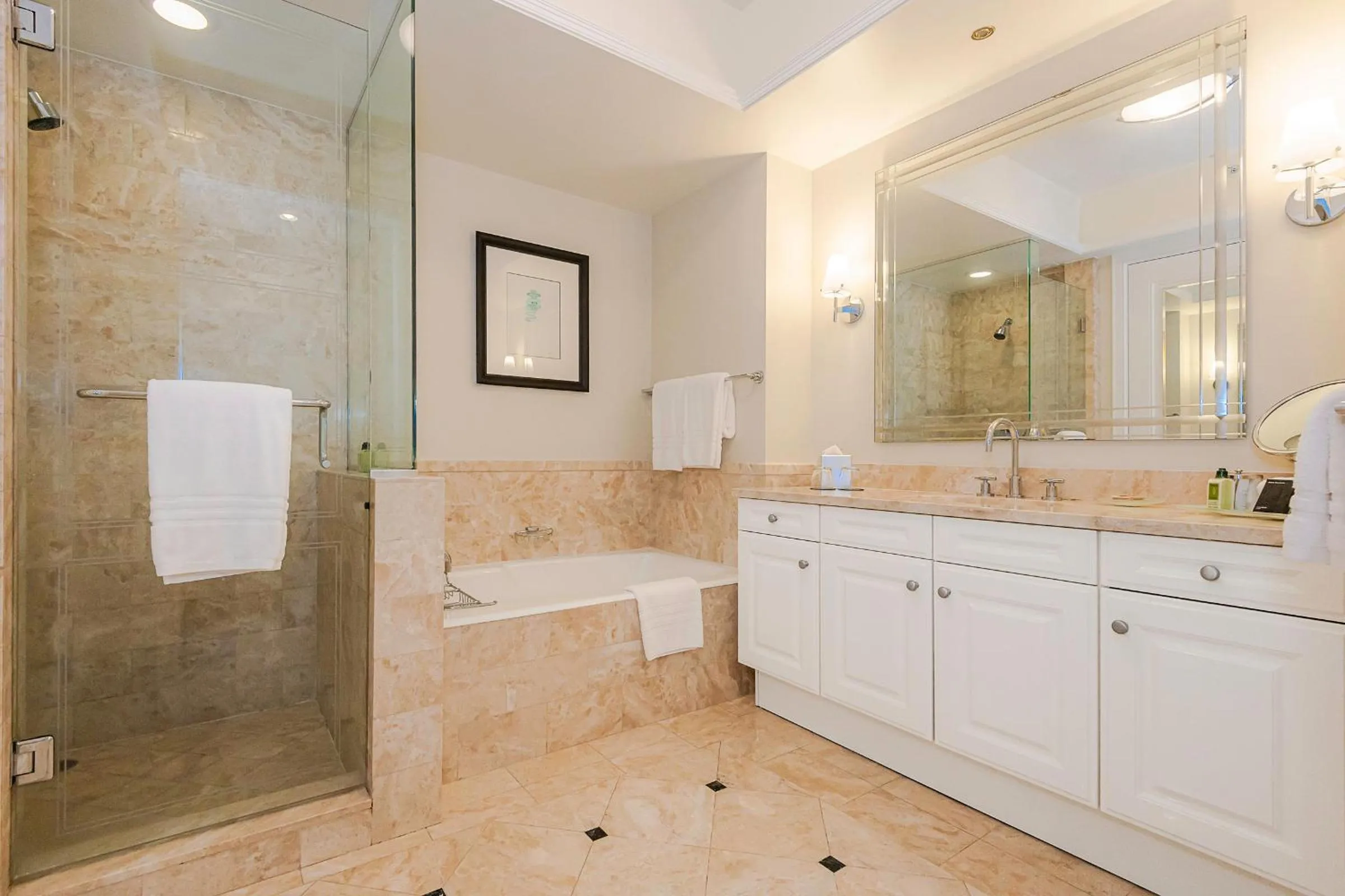Shower in 2 Bedroom OR King Studio Suites Four Seasons Hotel Miami Free Wi-Fi & Free Parking
