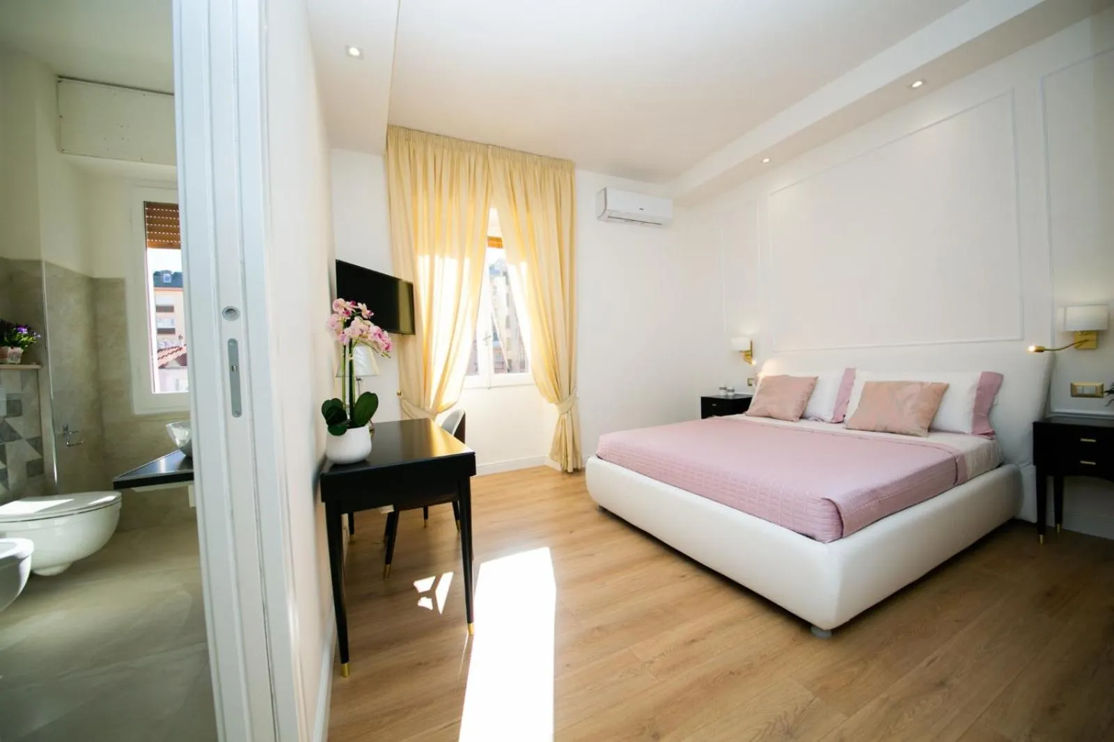 Bed in Viale Italia Boutique Rooms