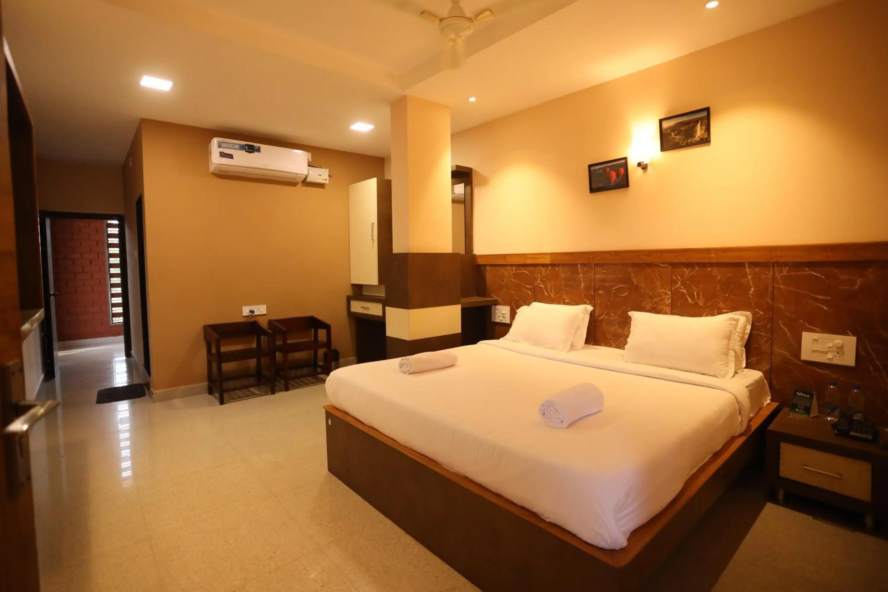 Bedroom, Bed in HOTEL SOUTHERN HERITAGE