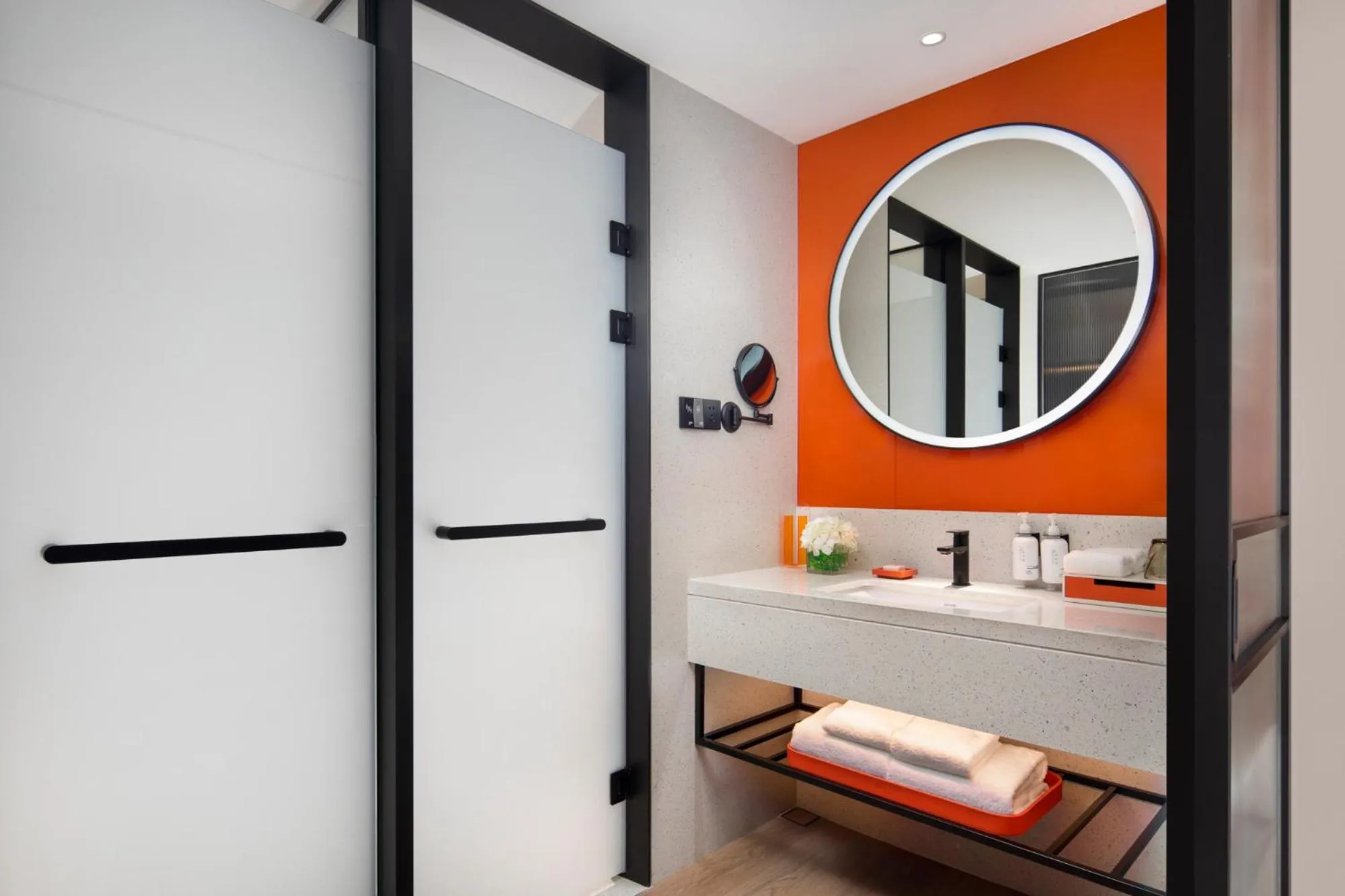 Bathroom in EVEN Hotel Chengdu Jinniu by IHG