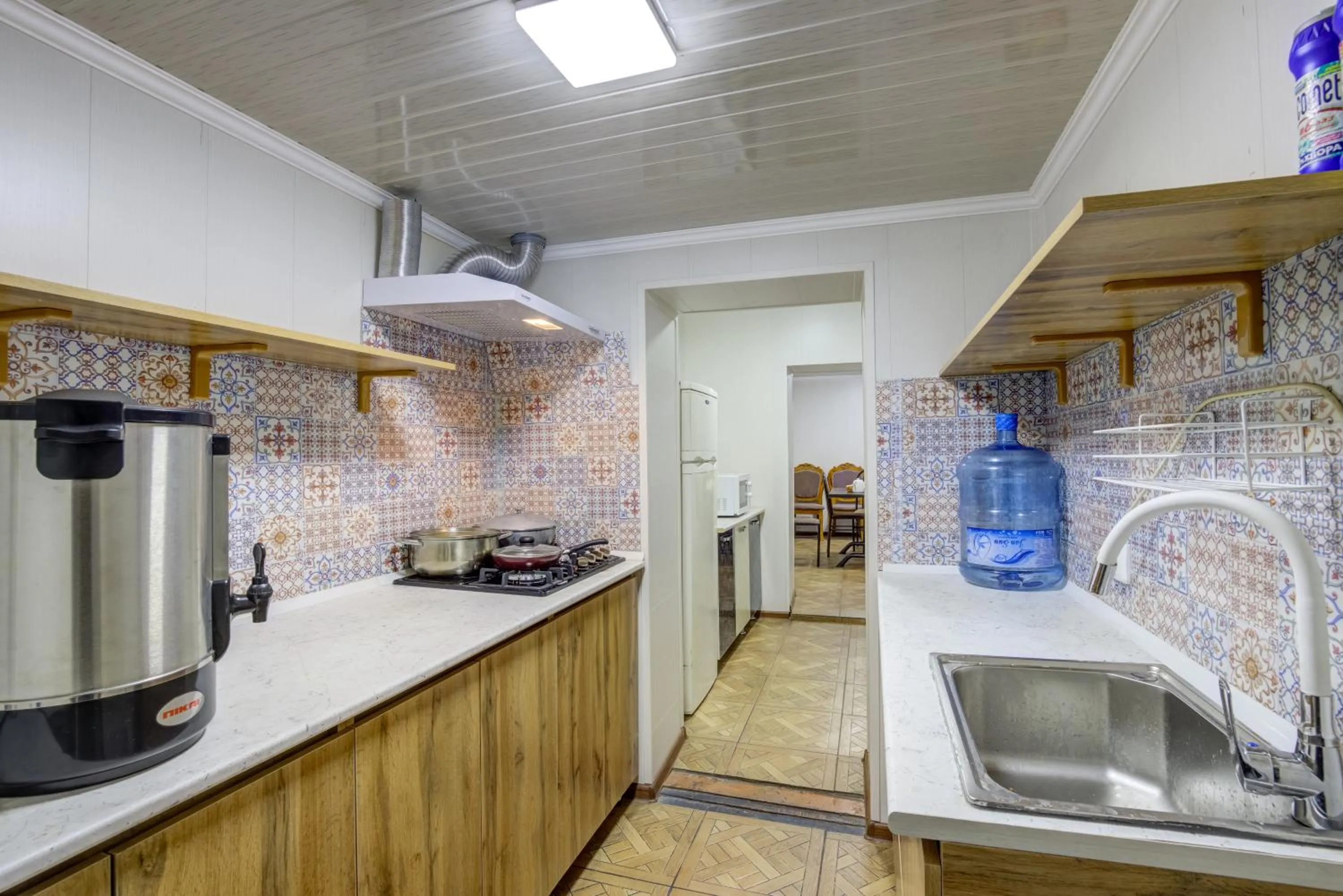 Kitchen or kitchenette in Viva Hotel