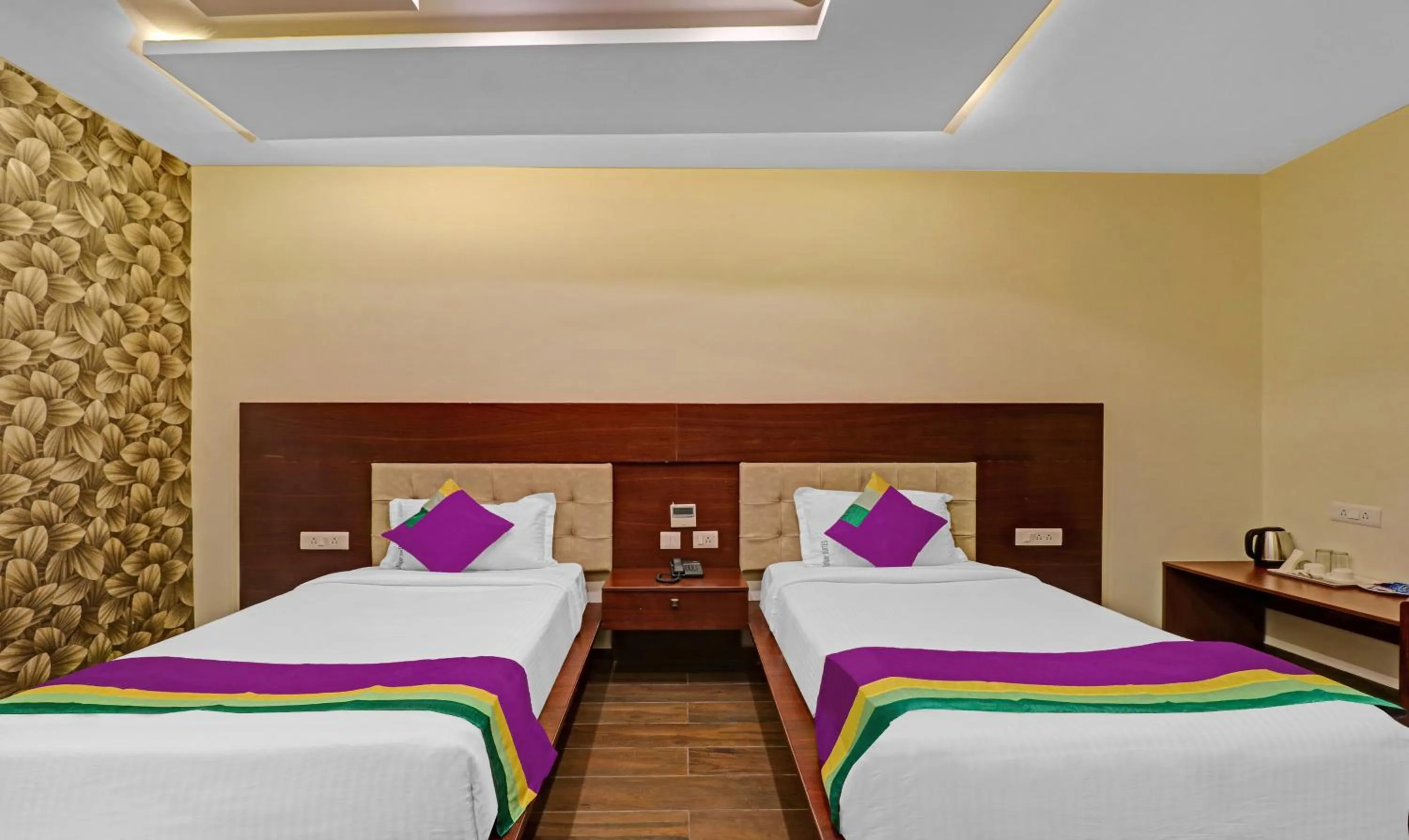 Bedroom, Bed in Treebo Premium Runway Suites, Marathahalli