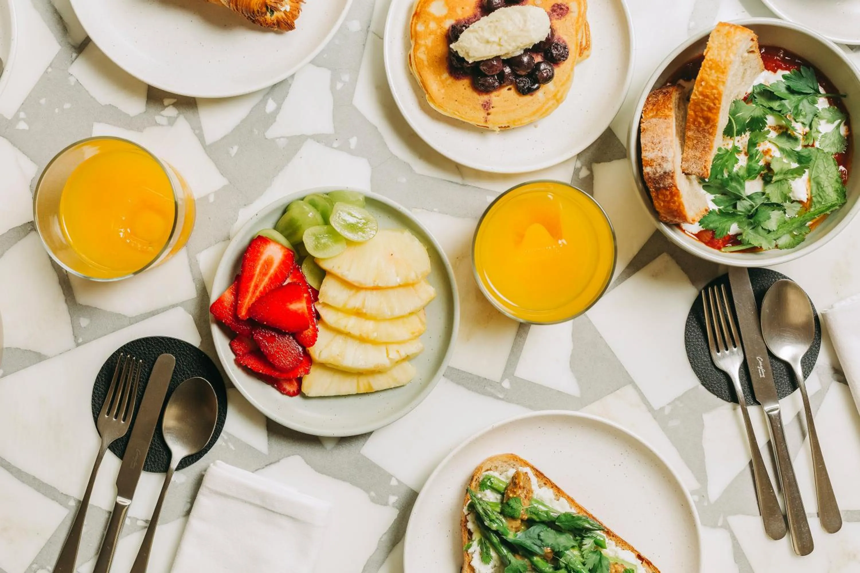 Breakfast in Torel Saboaria