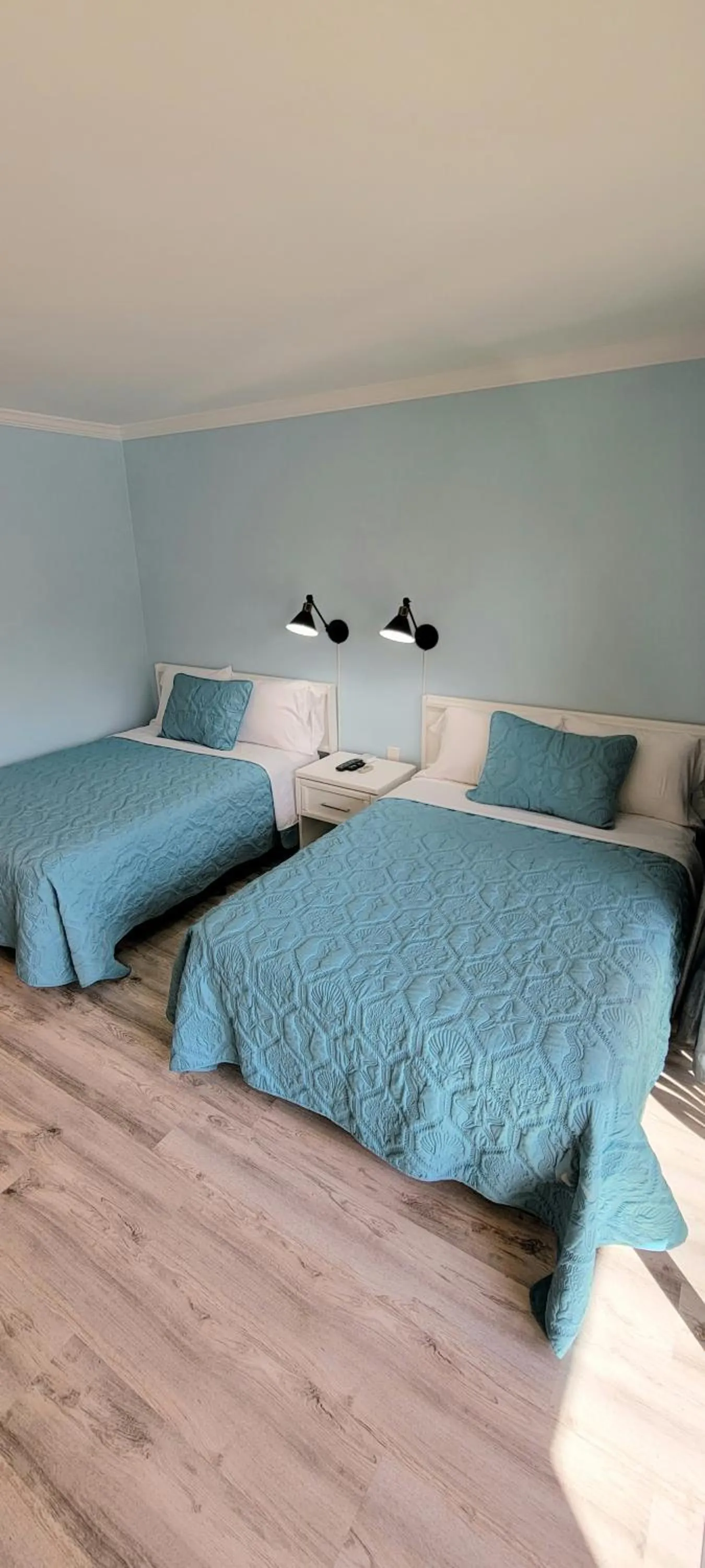 Bed in Satellite Motel