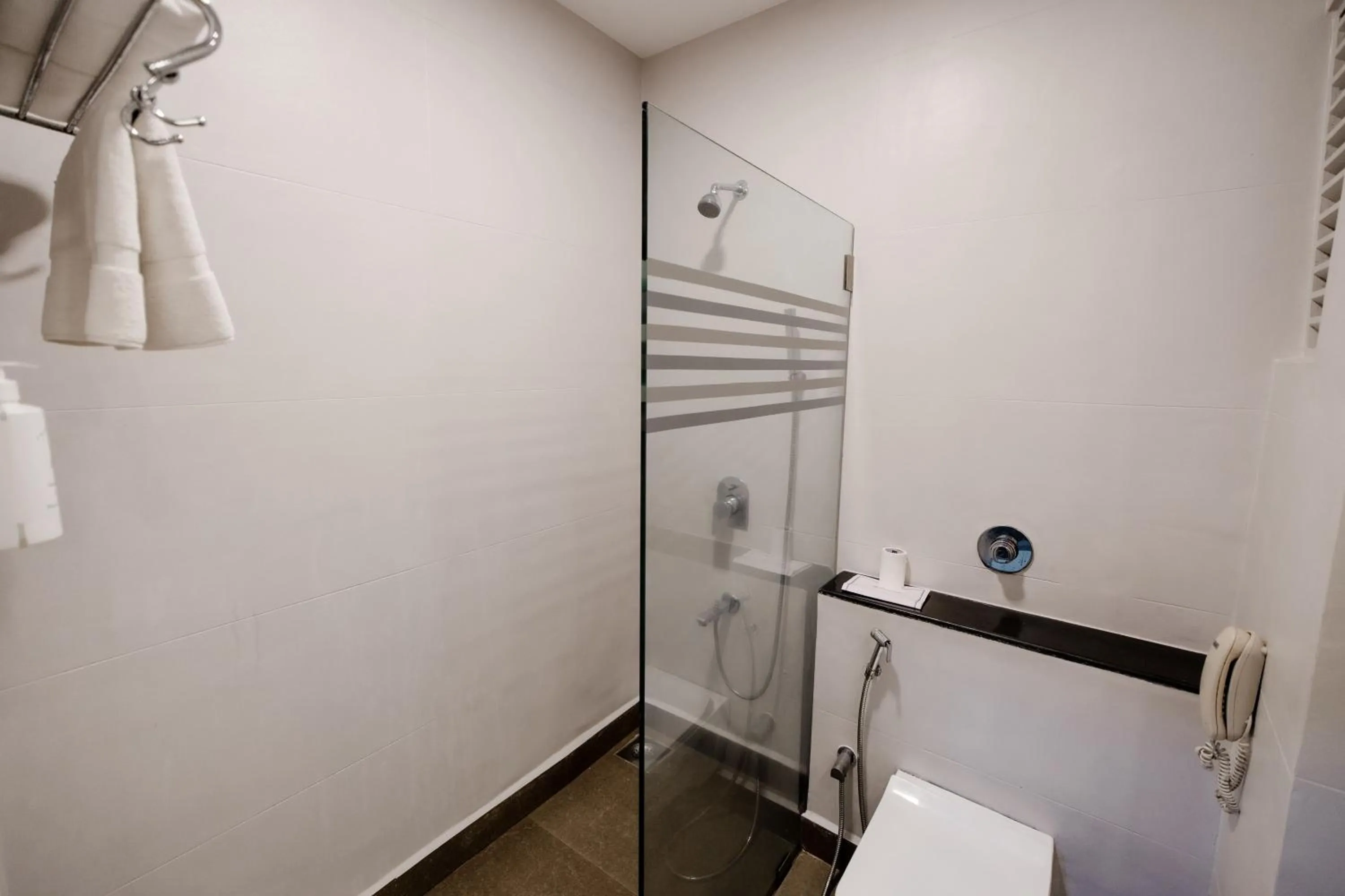 Bathroom in Regenta Baywatch Resort, Goa