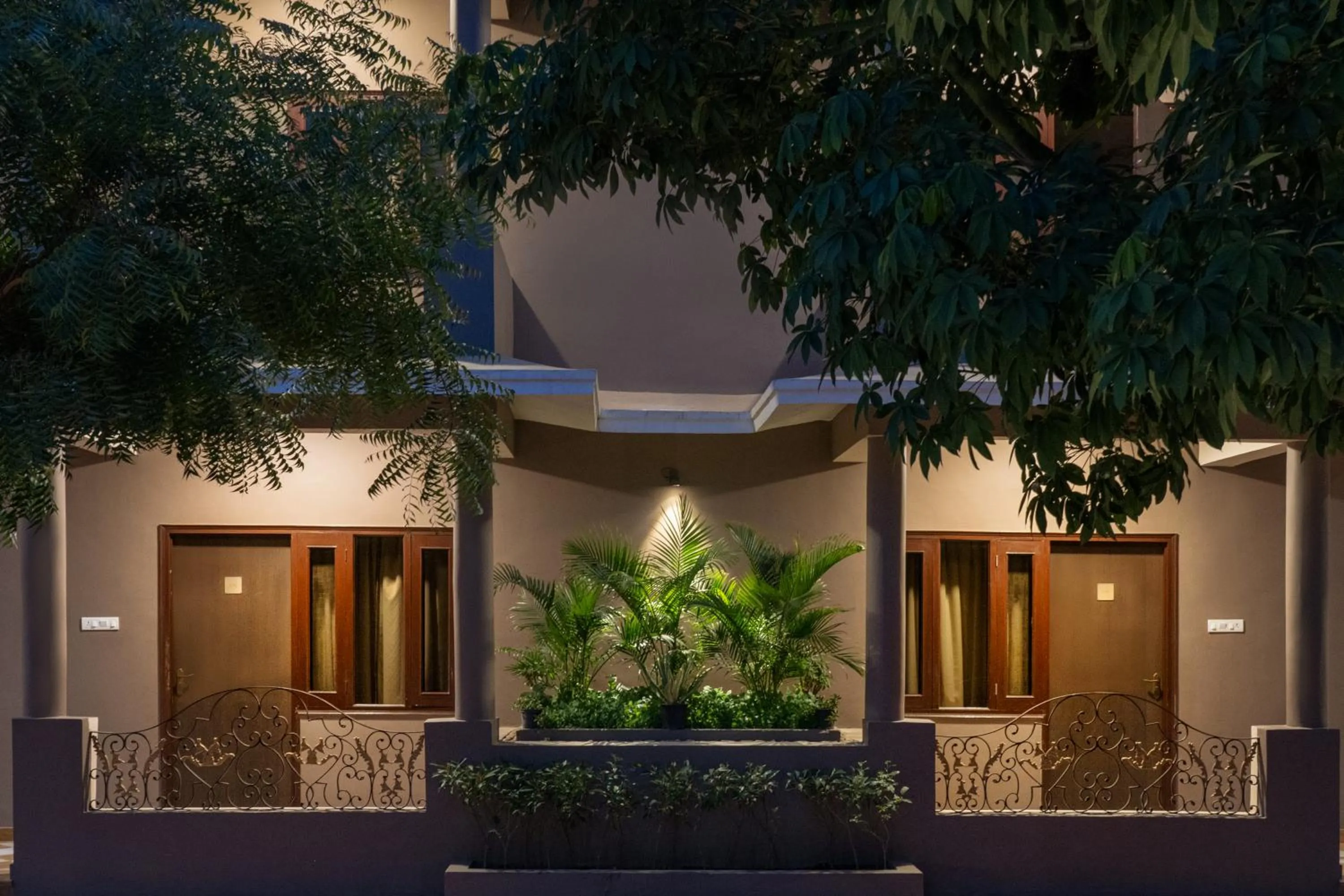 Facade/entrance in Araliayas Resort & Spa