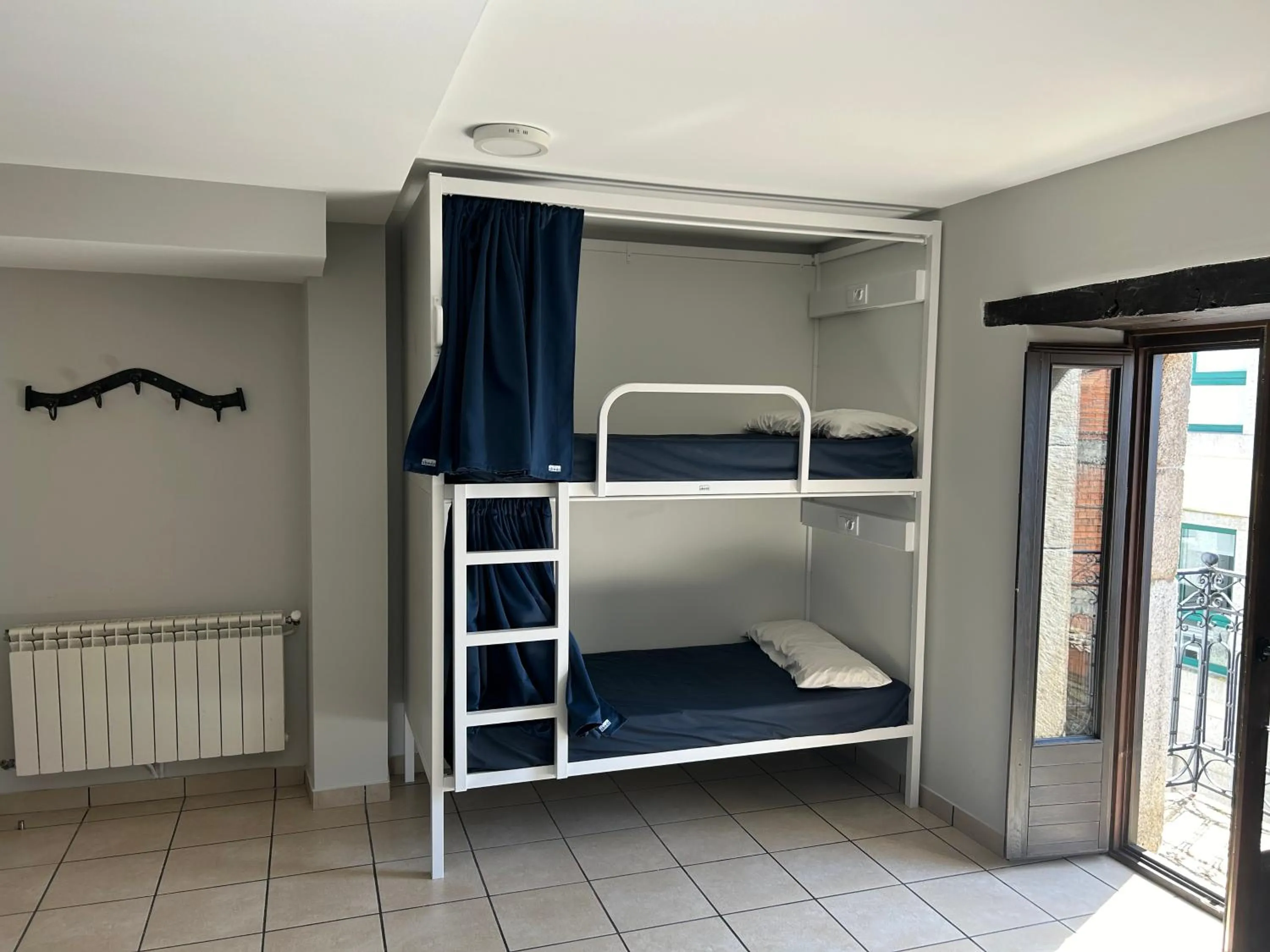 Bed in Albergue San Anton