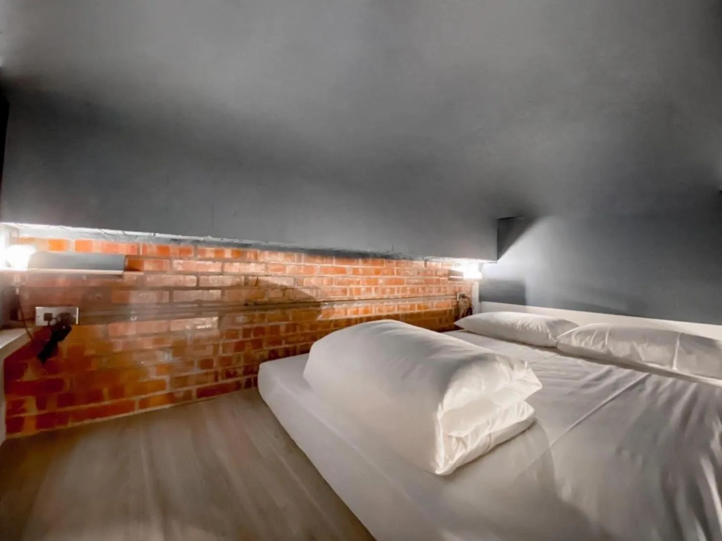 Photo of the whole room, Bed in Hotel Leisure Chiayi