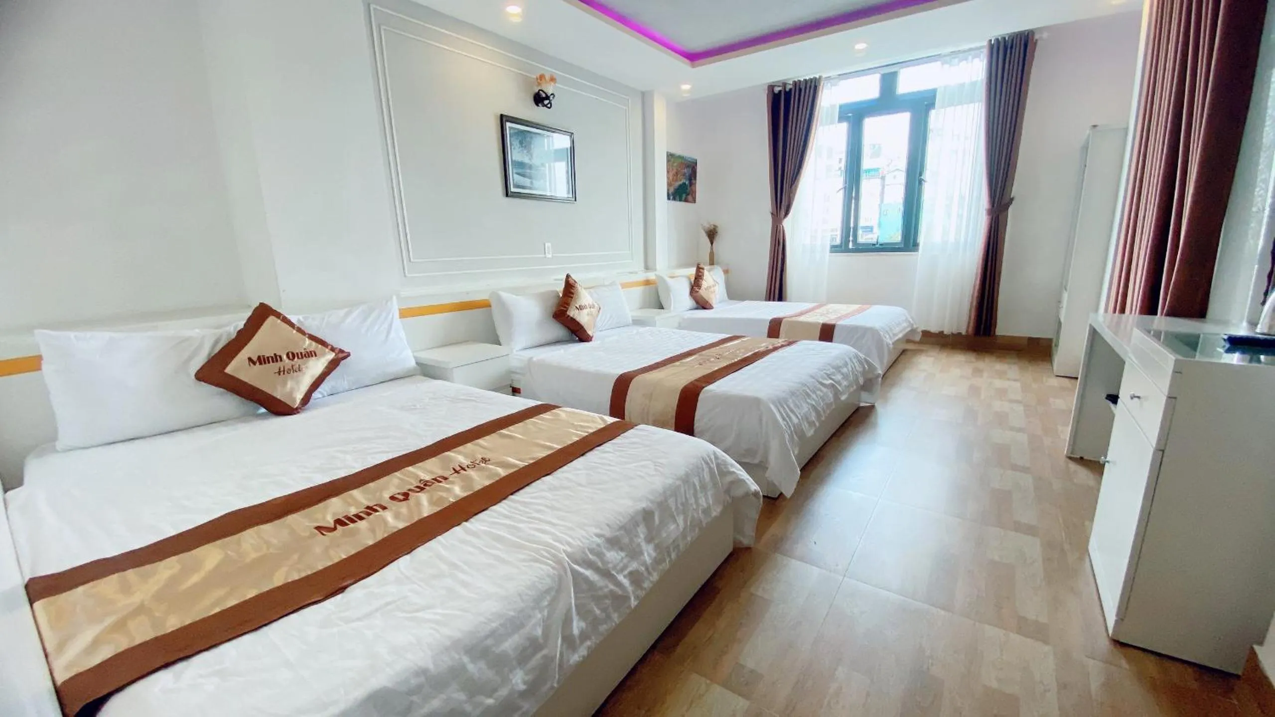 Bedroom, Bed in Minh Quan Hotel