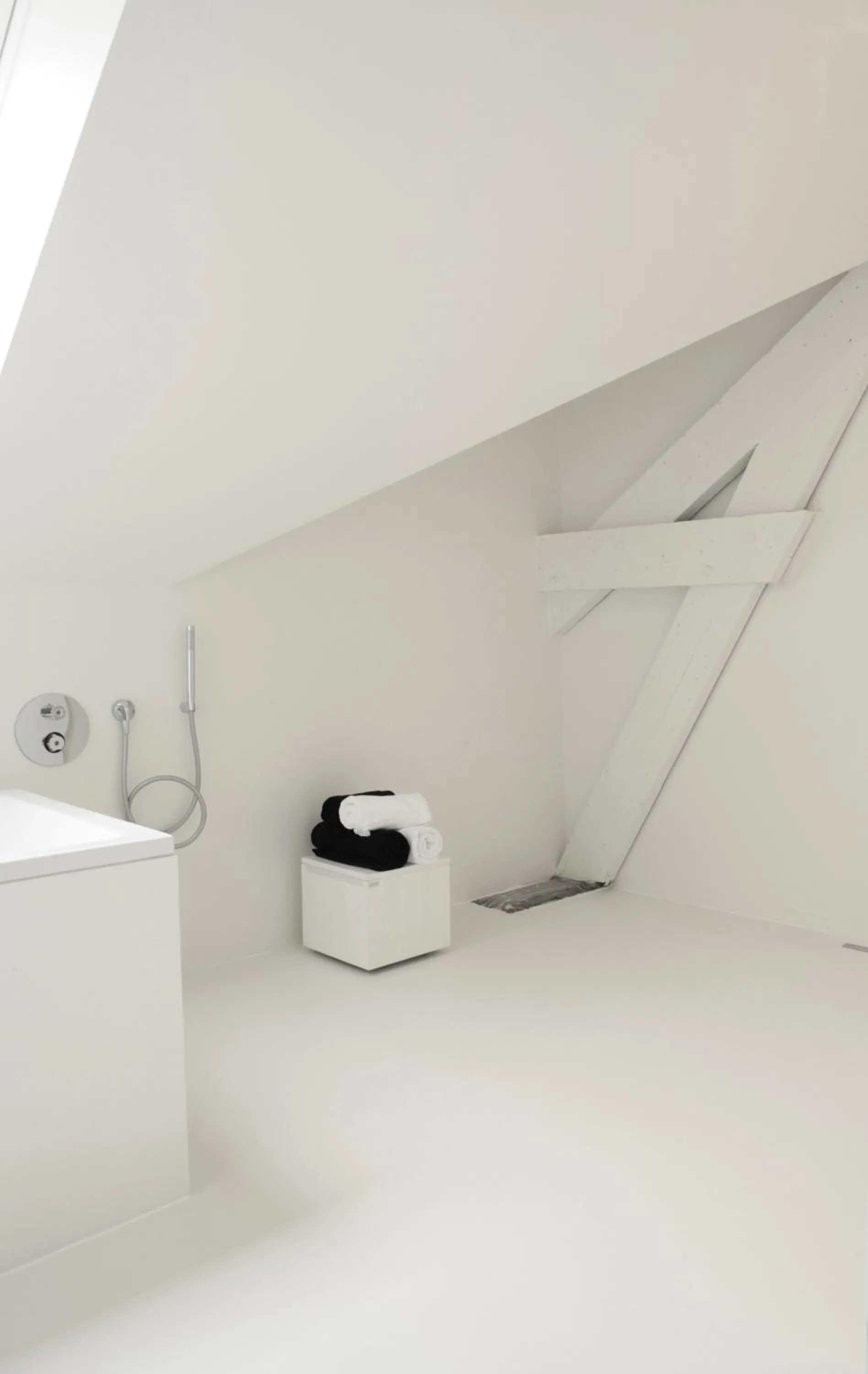 Bathroom in Maison Nationale City Flats & Suites