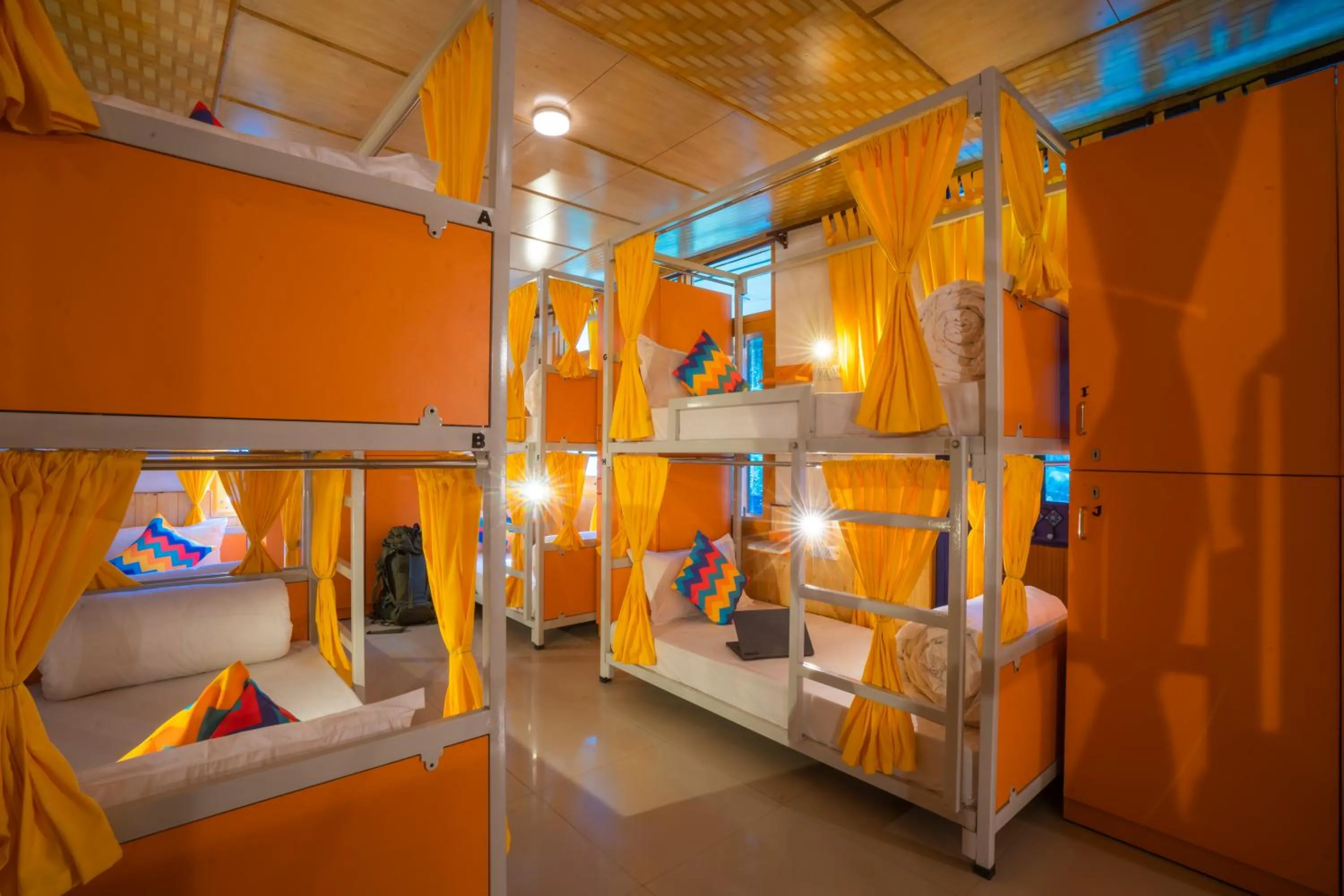 Bed in goSTOPS Kasol