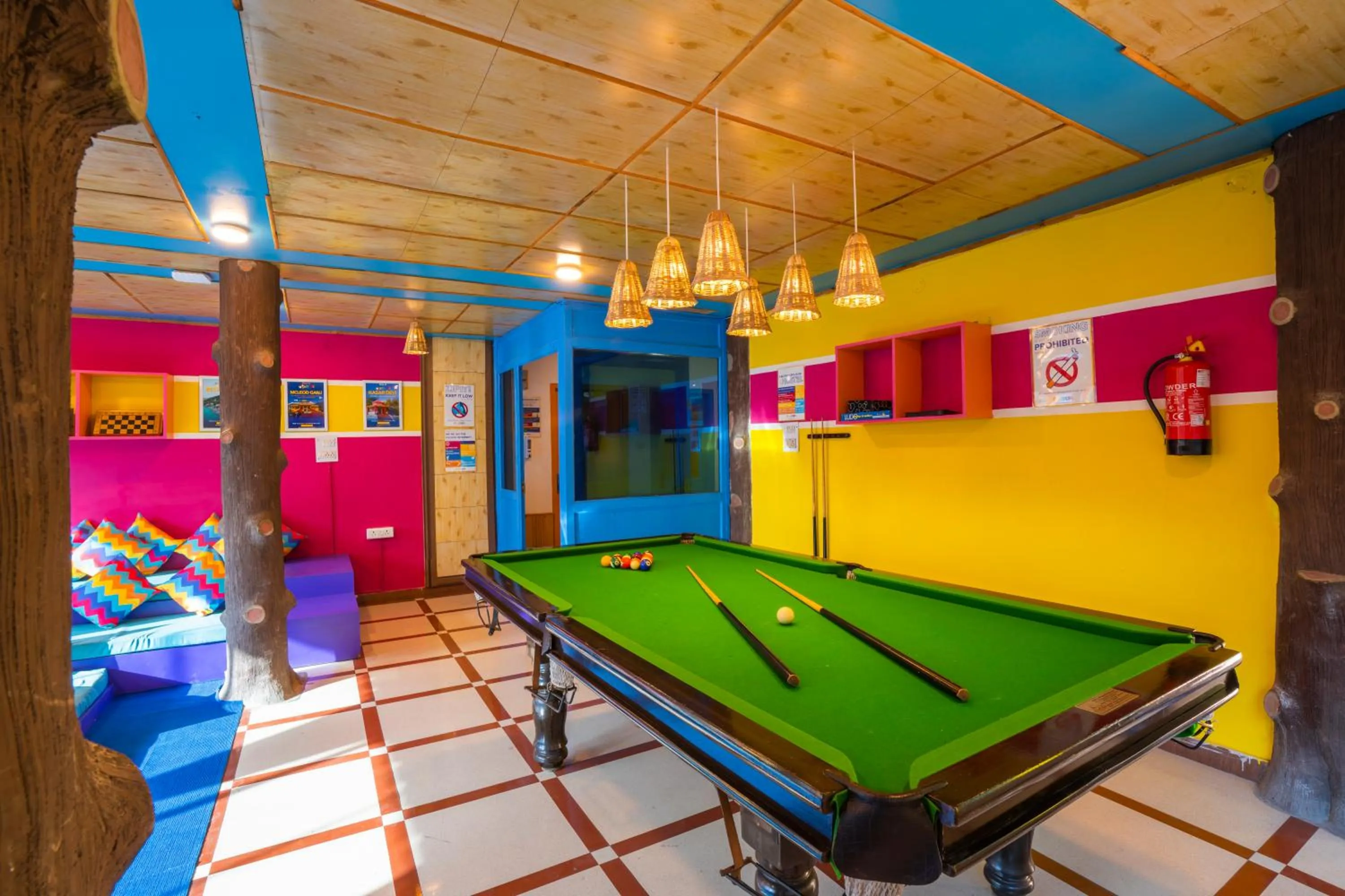 Billiard in goSTOPS Kasol