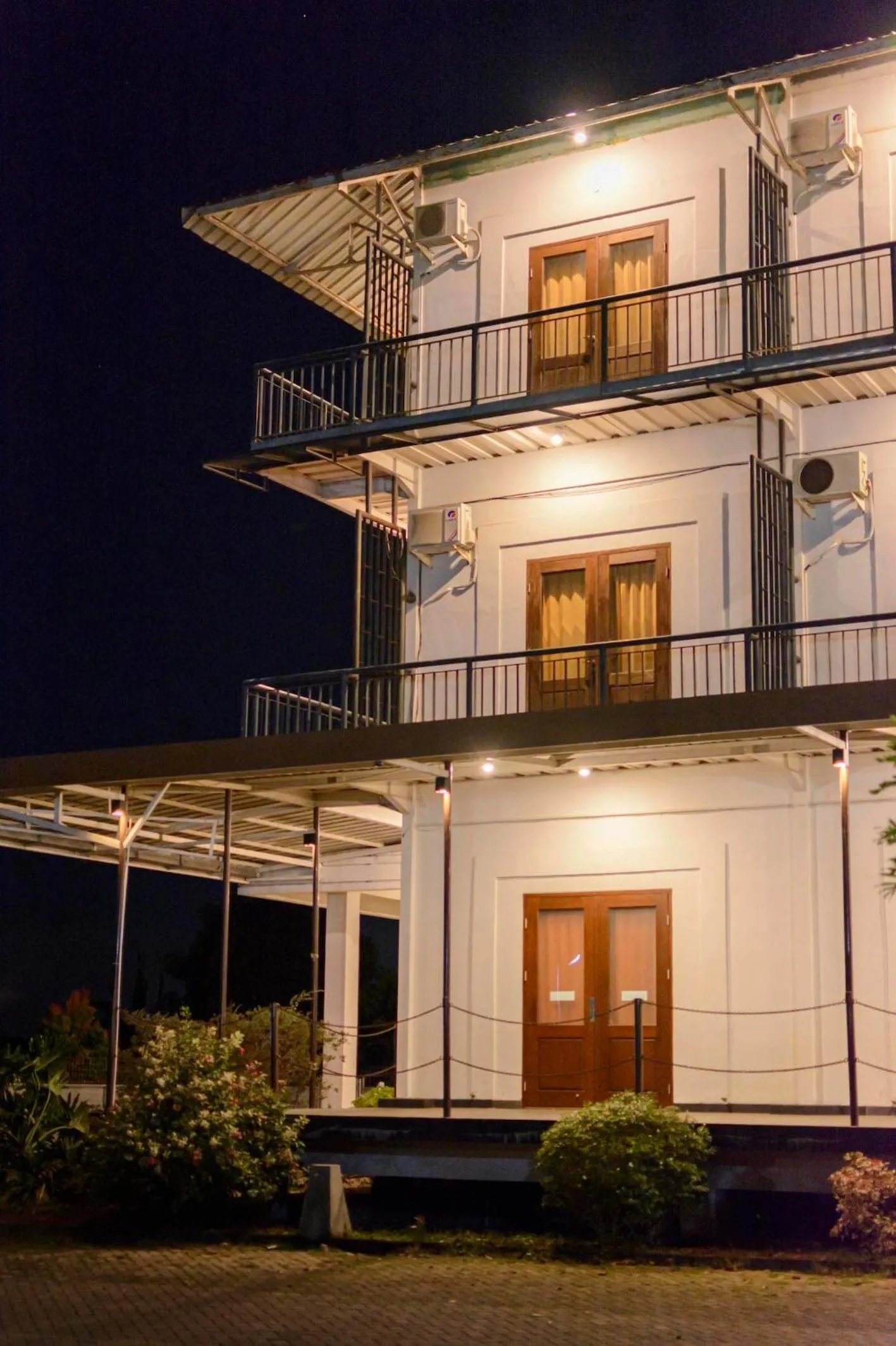 Property building in Wisma Amandari