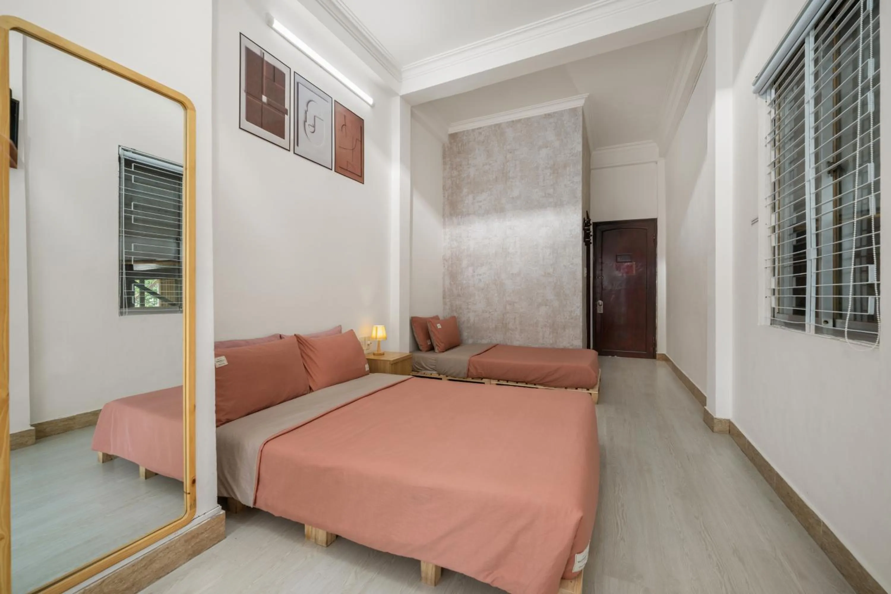 Photo of the whole room, Bed in KLy Apartment Hotel