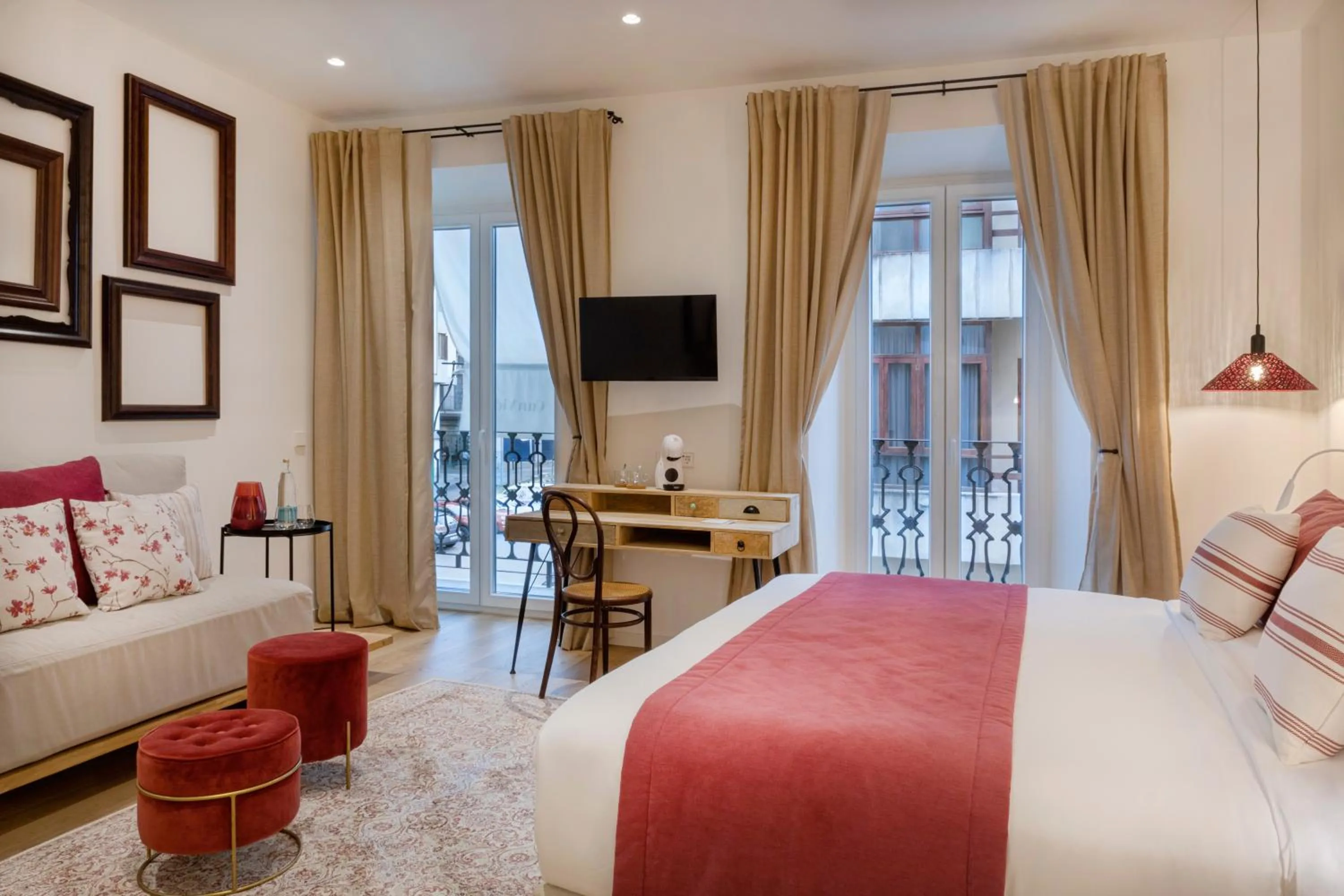 Communal lounge/ TV room, Bed in Can Vidal Boutique Rooms