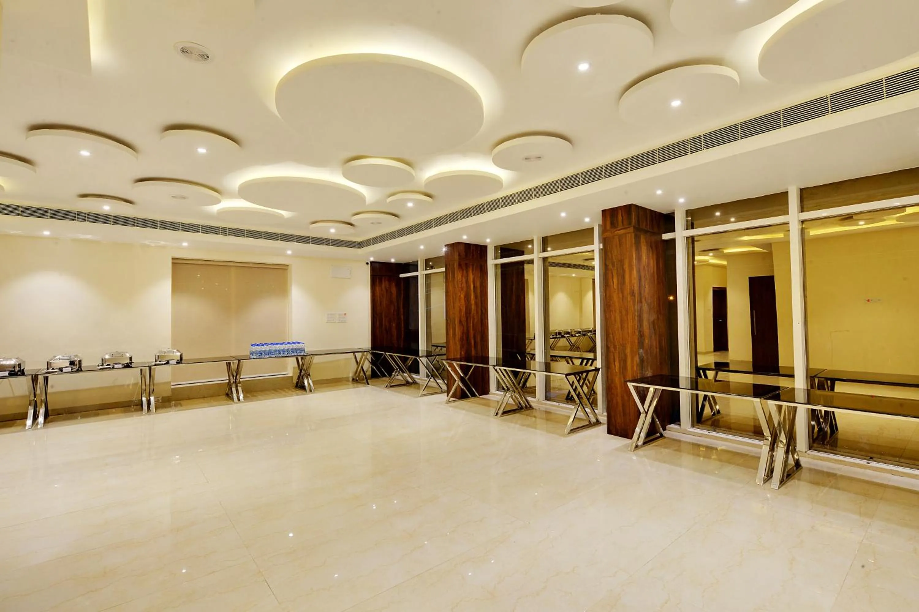 Banquet/Function facilities in Mastiff Select Gulbarga Hotel