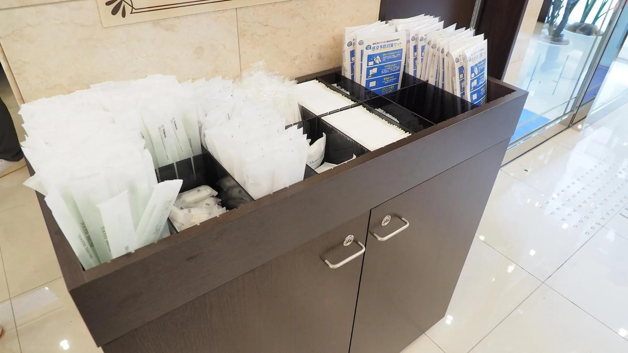 Lobby or reception in Toyoko Inn Yokohama Shiei-chikatetsu Center Minami-eki