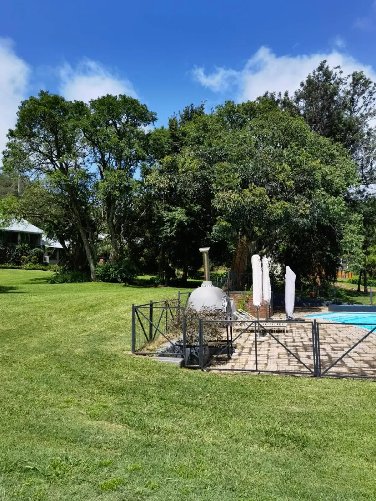 Garden in Avoca Vale Country Hotel
