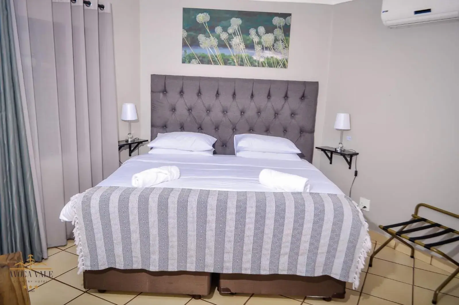 Standard King Room in Avoca Vale Country Hotel Standard King Room in Avoca Vale Country Hotel