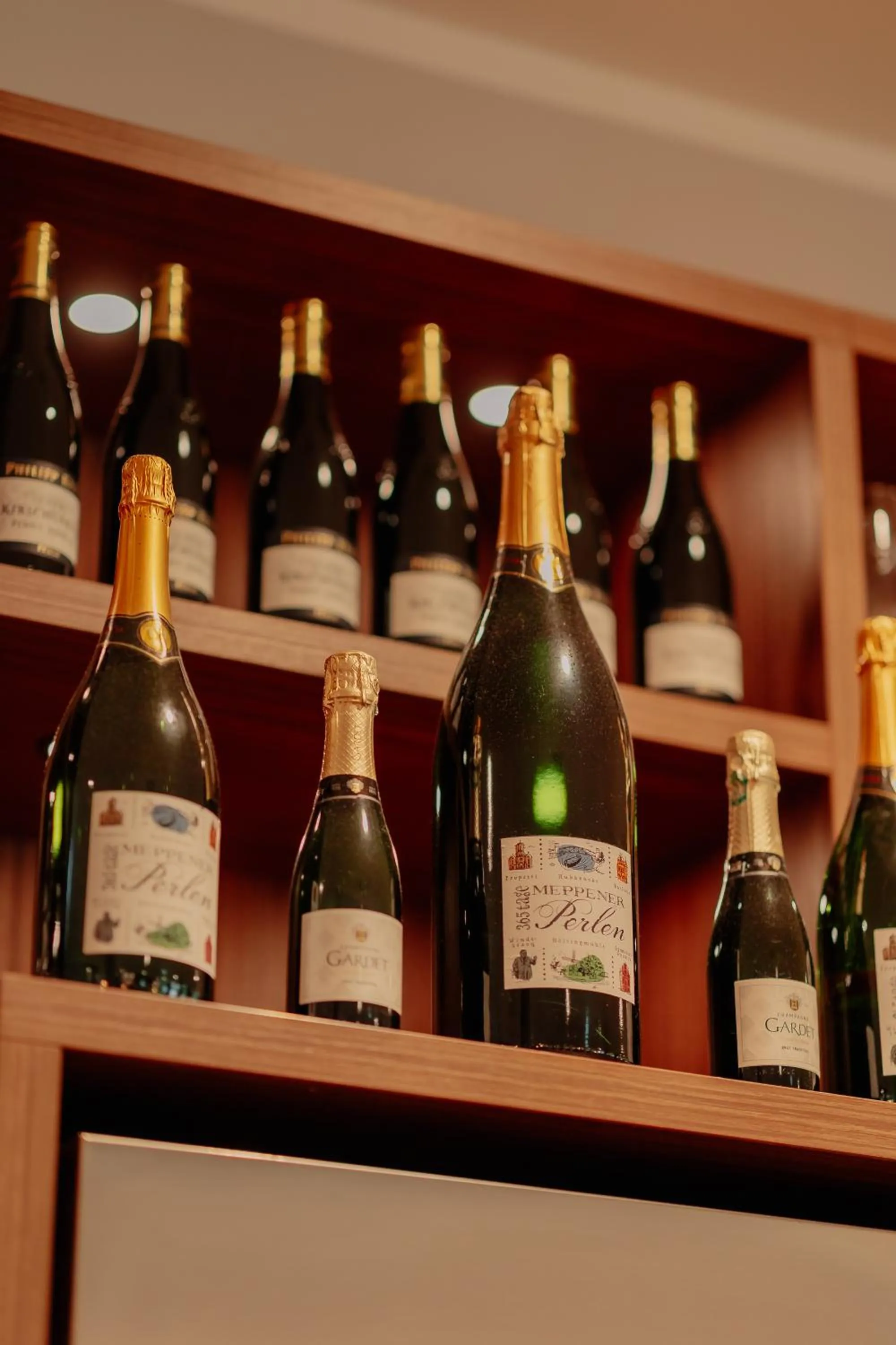 Lounge or bar in VIA PLAZA Meppen by Hackmann