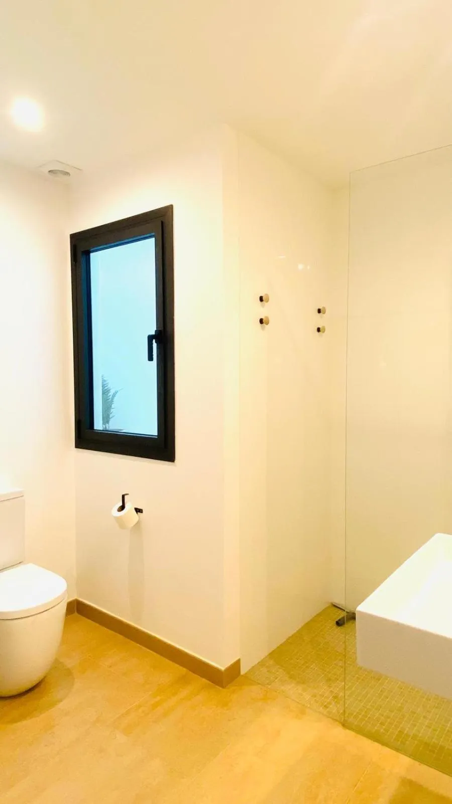 Bathroom, Bed in Hostal Es Niu de Tamariu