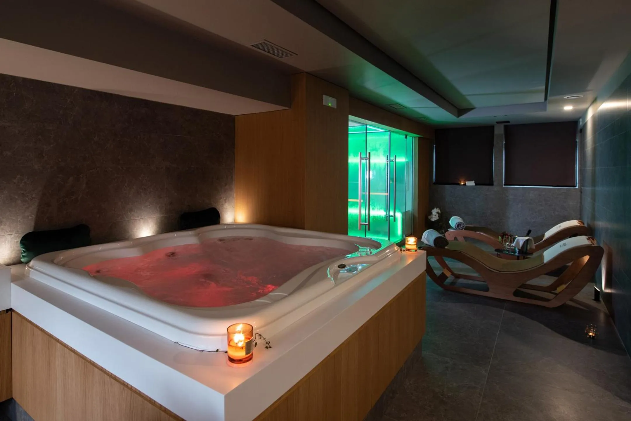 Spa and wellness centre/facilities in Gold Tower Lifestyle Hotel