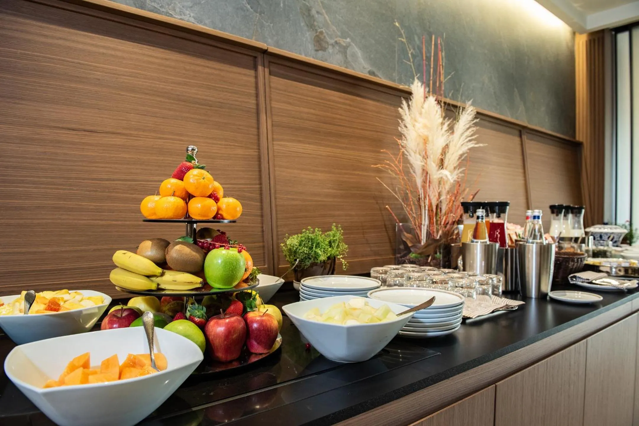 Food and drinks in Gold Tower Lifestyle Hotel